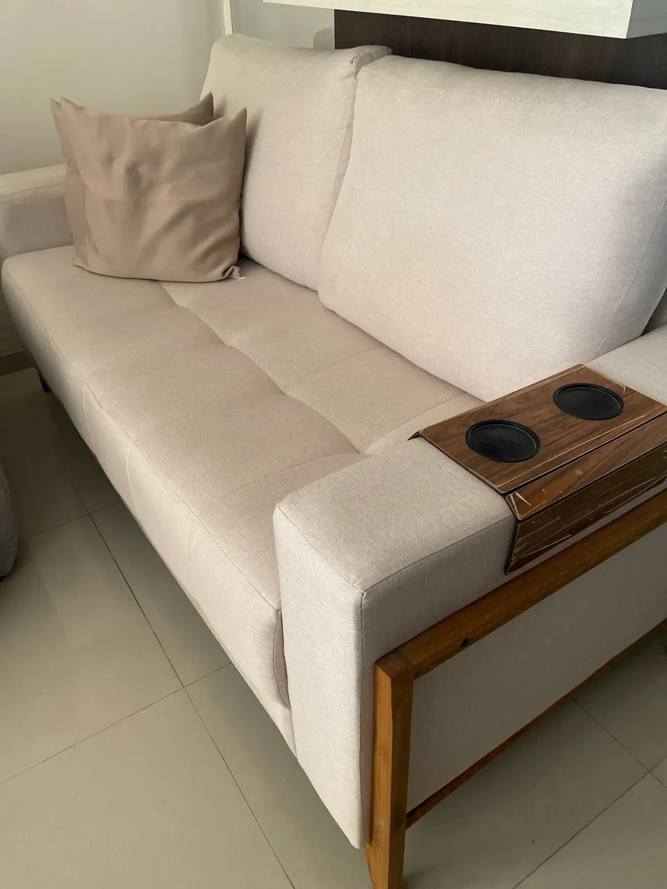 Vendo sofá seminovo lindo 