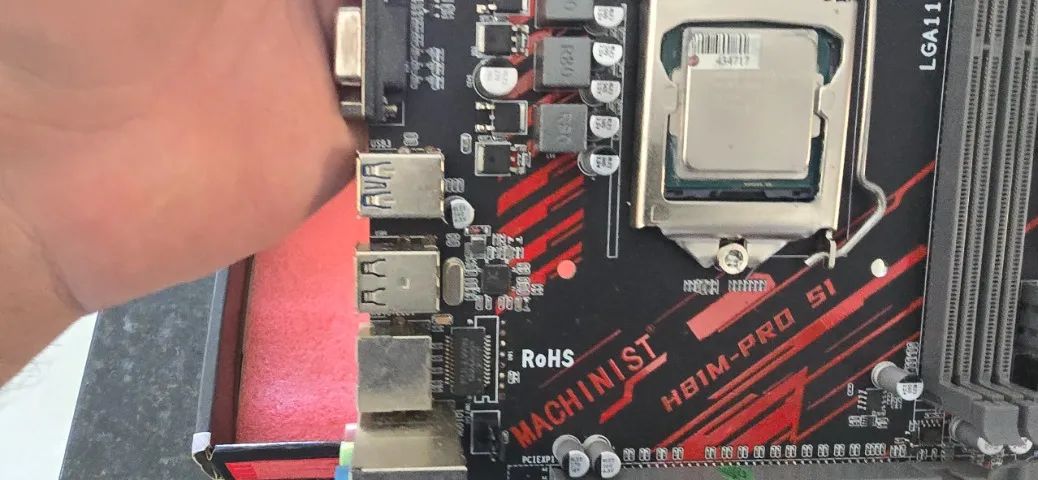 Placa-Mãe Machinist X99 LGA 2011-3 com Defeito - Foto 4
