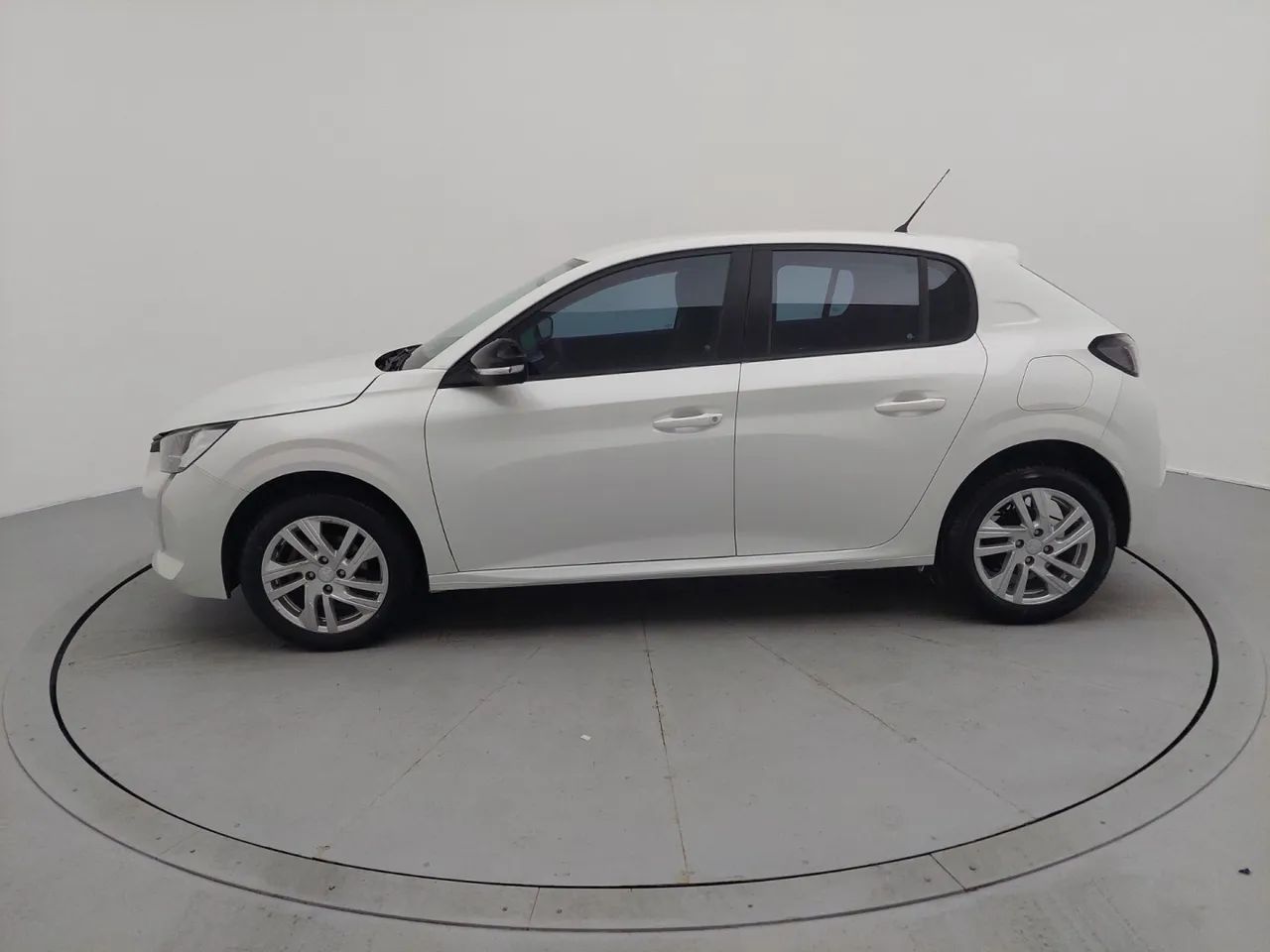 Peugeot 208 Active 1.6 Flex 16V 5p Aut., foto 2 de 18
