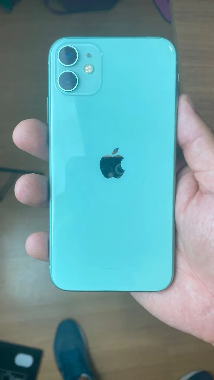 iPhone 11