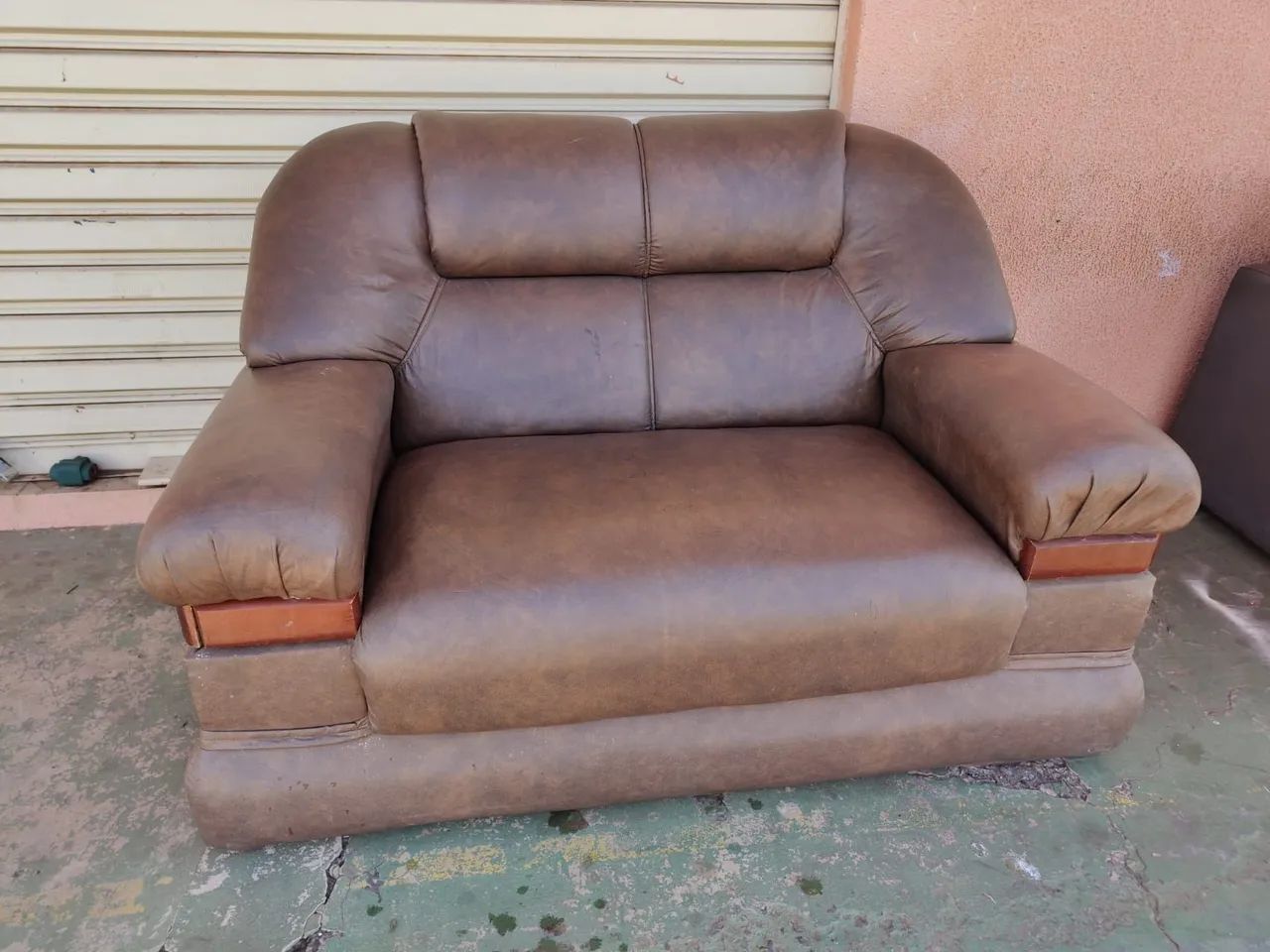 Sofá de 2 lugares 