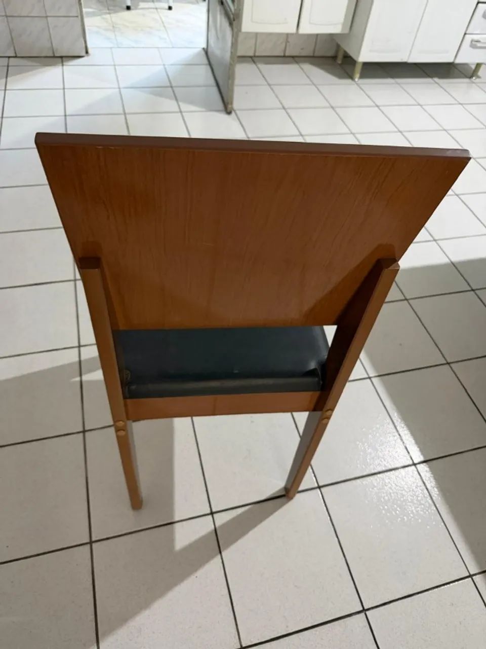 CADEIRAS PRA ESCRITÓRIOS OU COMÉRCIO - Foto 3