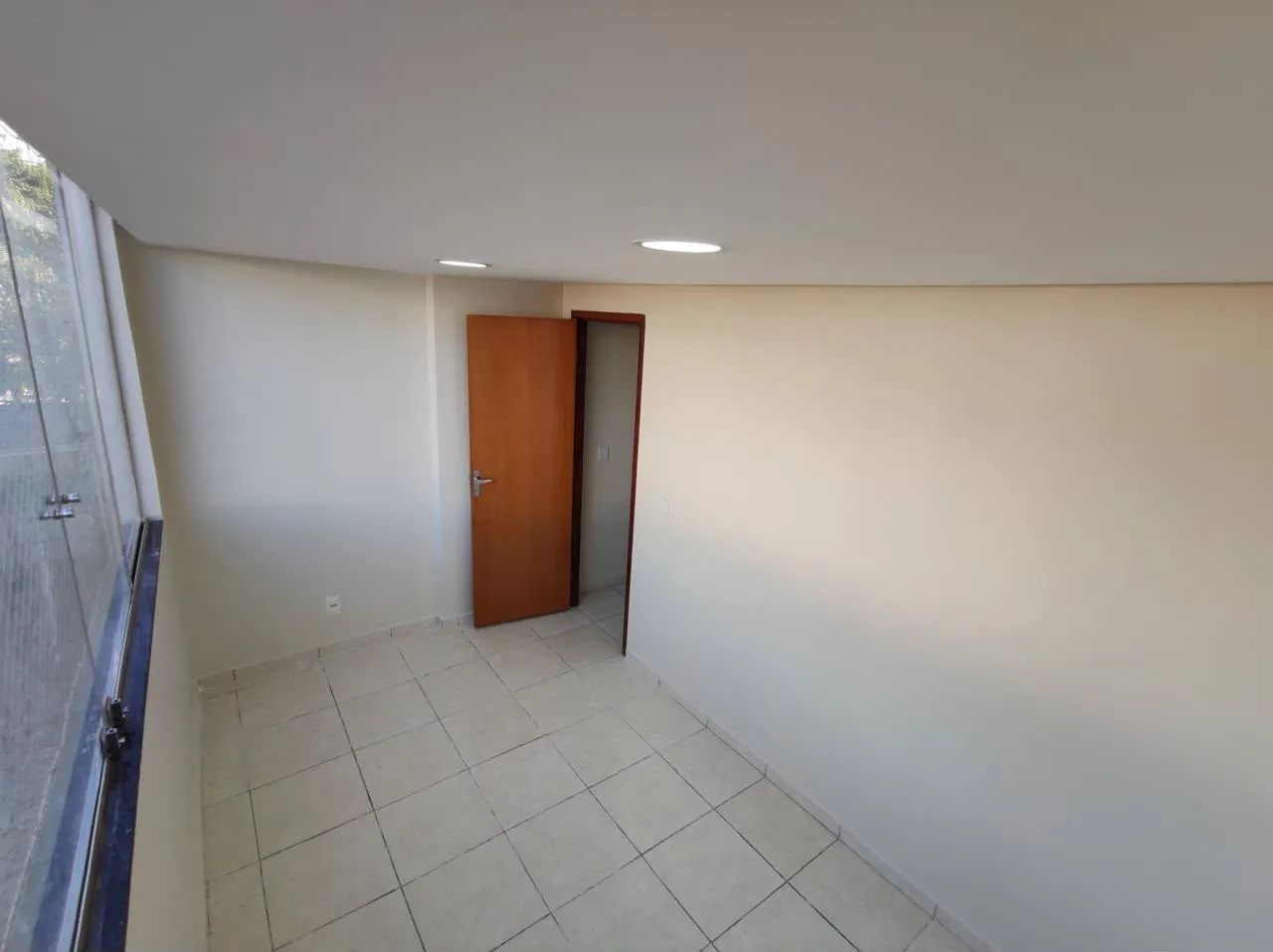 Apartamento mobiliado 2 quartos Taguatinga  - Foto 2