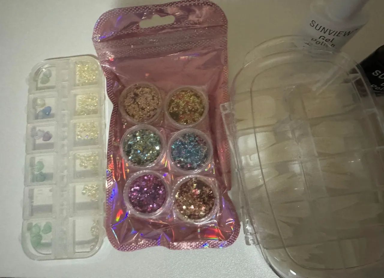 Kit esmaltes em gel com luz uv e unhas postiças - Foto 3
