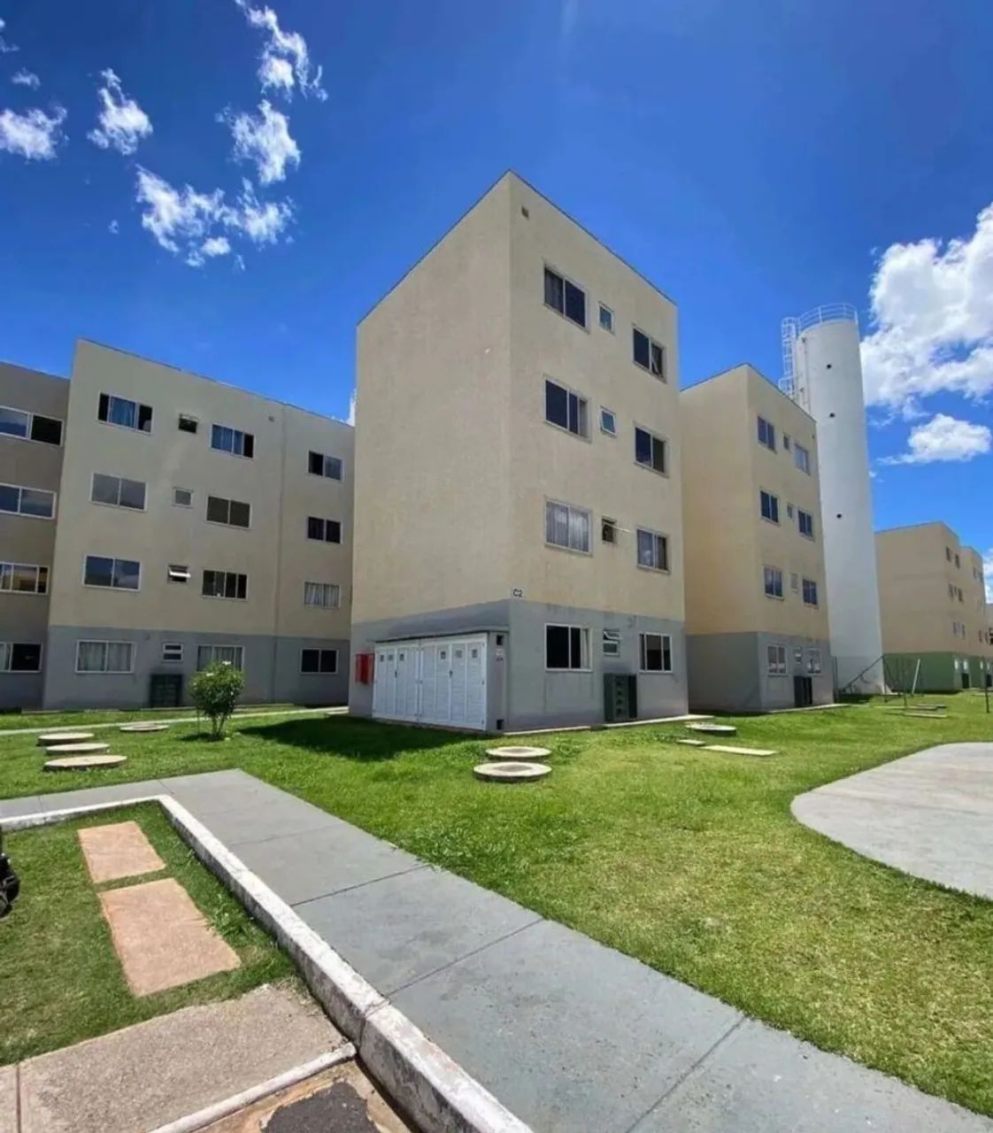 Alugo apartamento no Itapoã Parque - 3 Quartos 