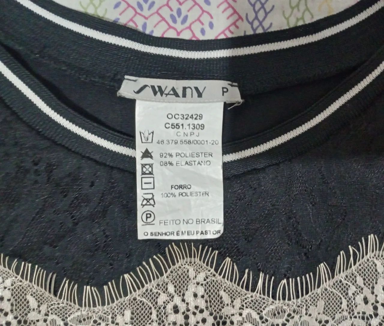 Vestido em Renda Forrado Swany - Foto 5