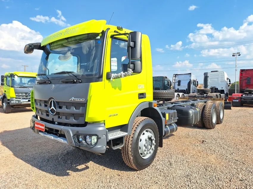 MB ATEGO 3133 6X4 2025 - Foto 2