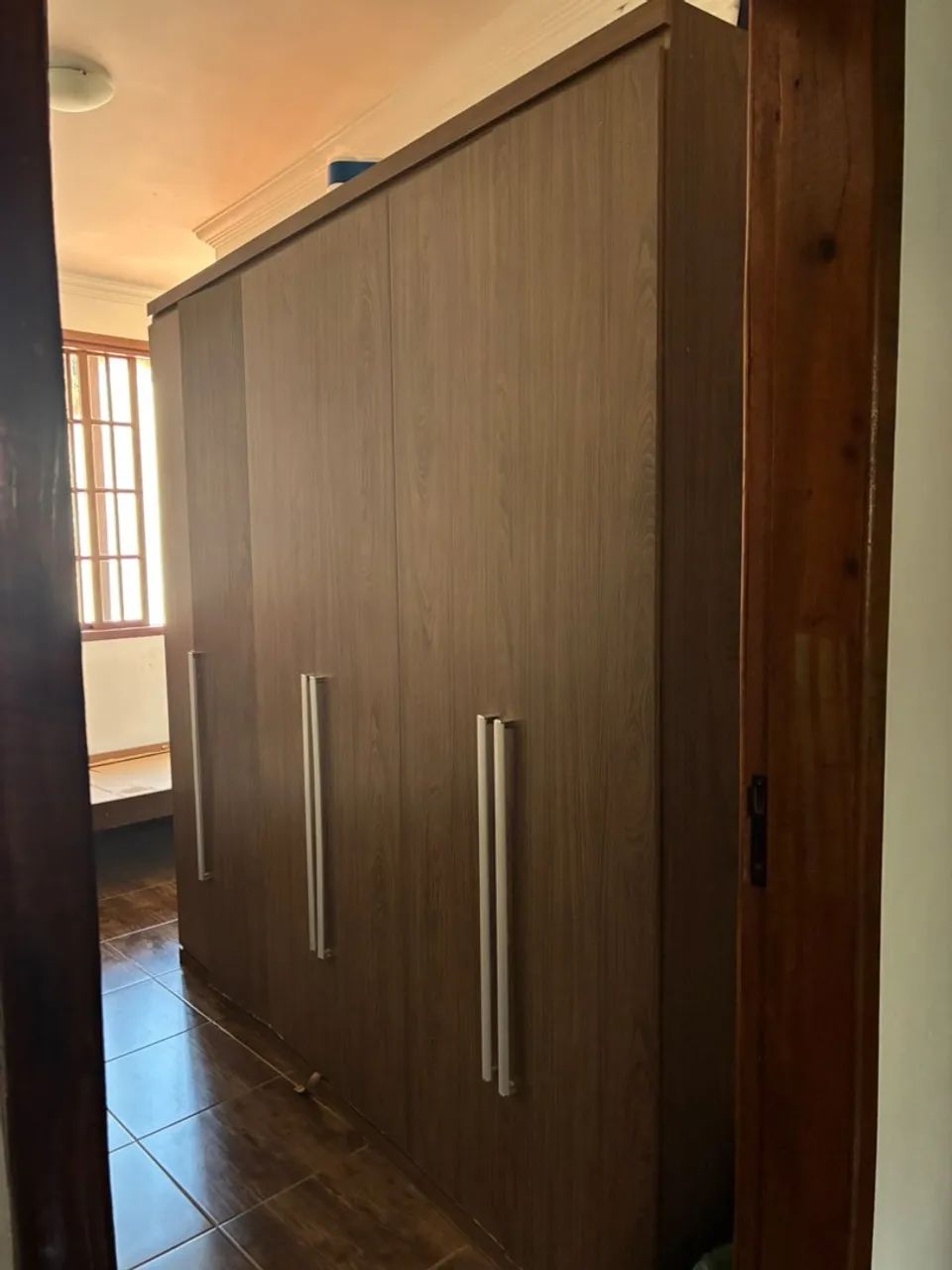 Guarda roupa 6 portas - Foto 2