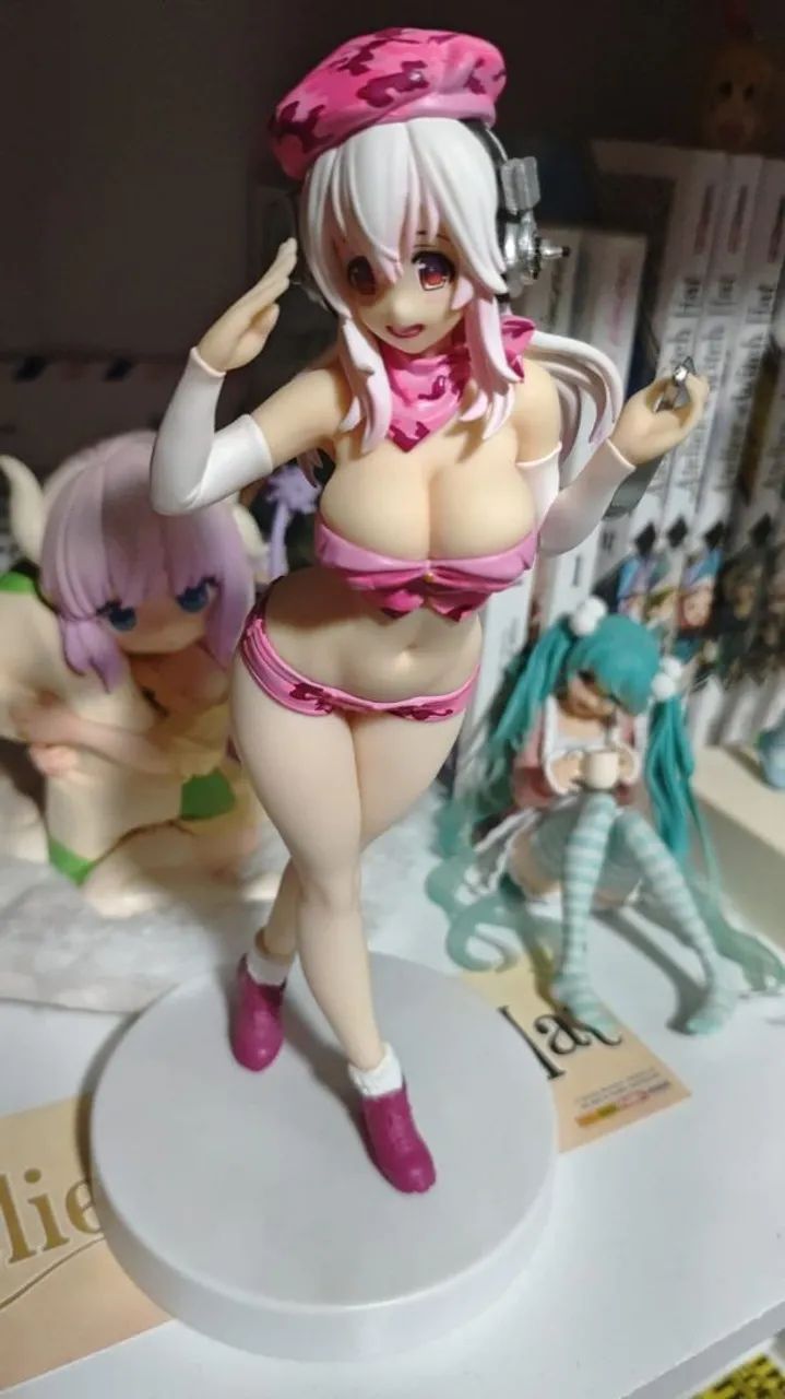 Army Super Sonico