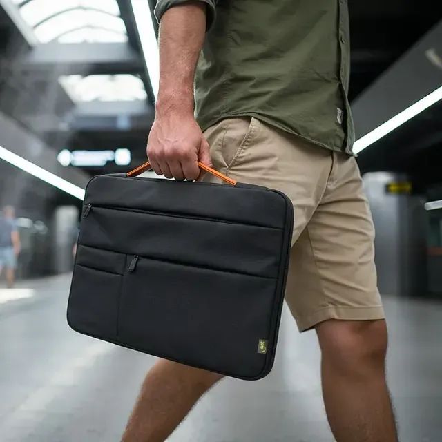 Case para Notebook 15.6" Anti-Impacto com Bolsos e Alça Preta | Get