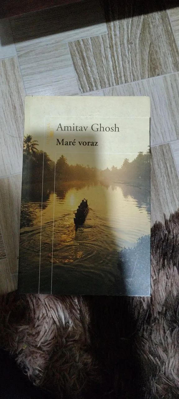 Livro Amitav Ghosh Maré Voraz 