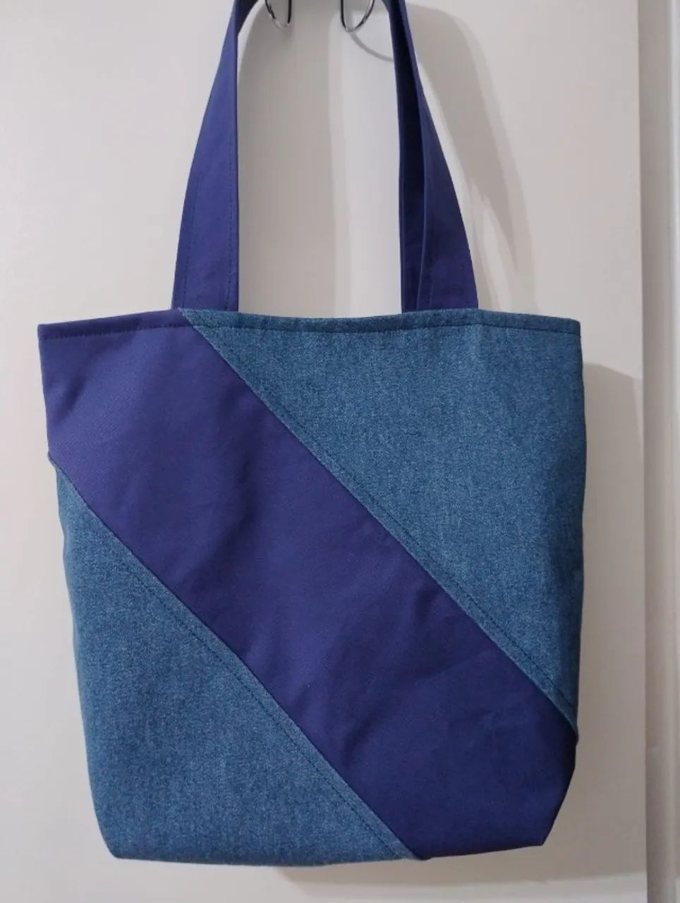 Bolsa em Jeans e Brim Artesanal modelo único Cod 073 - Foto 2