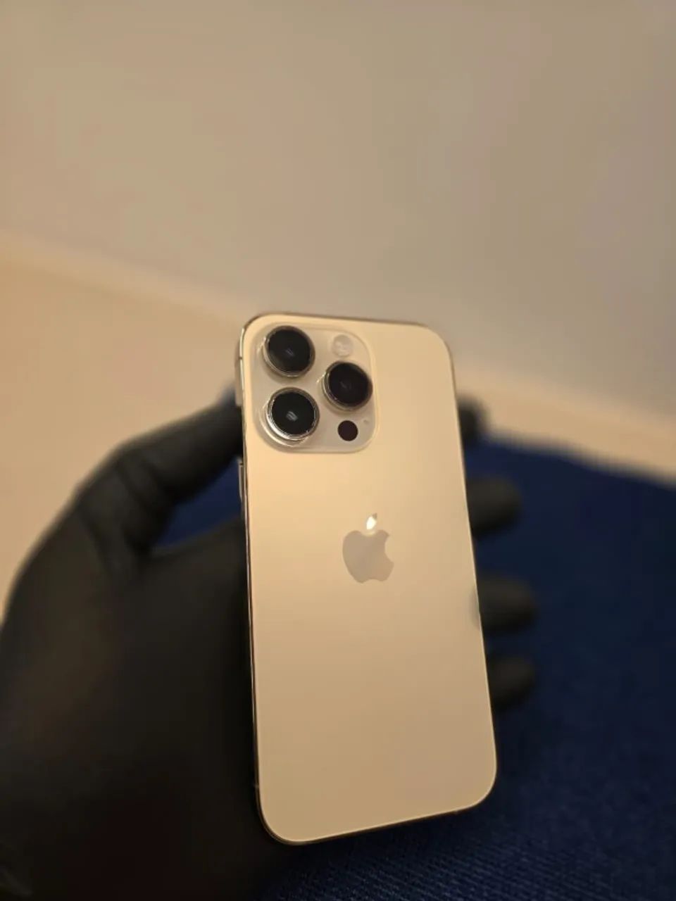 Iphone 14 Pro 256gb Esim Dourado - Foto 2