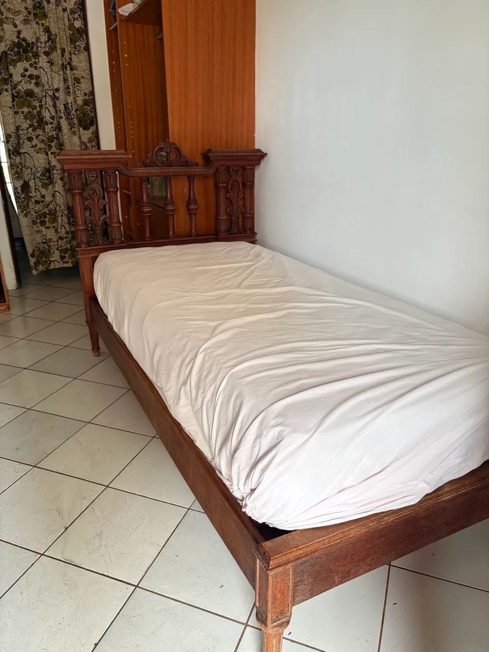 Cama de solteiro de madeira  - Foto 4