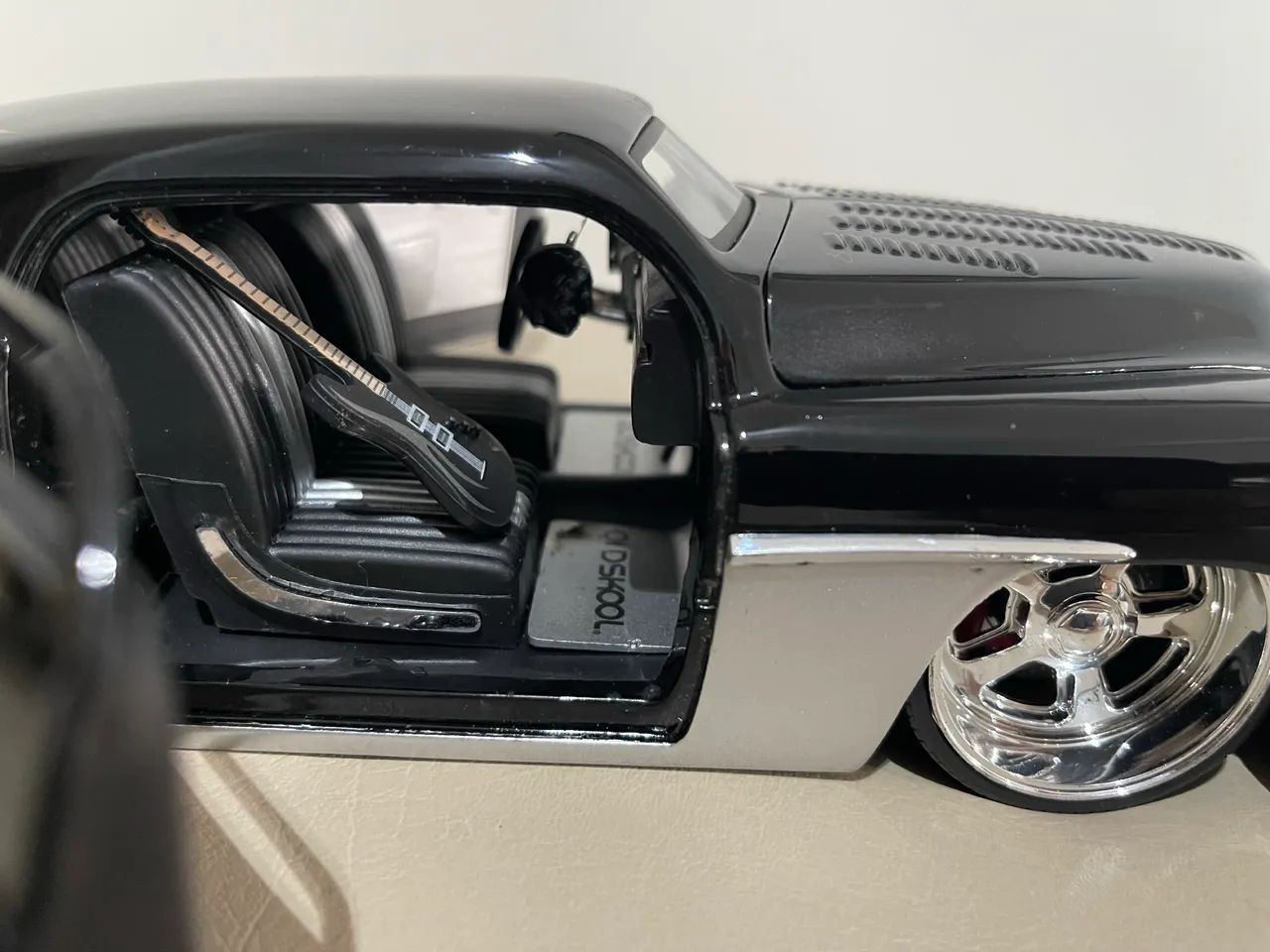 Ford Mercury 1951 custom 1/18  - Foto 5