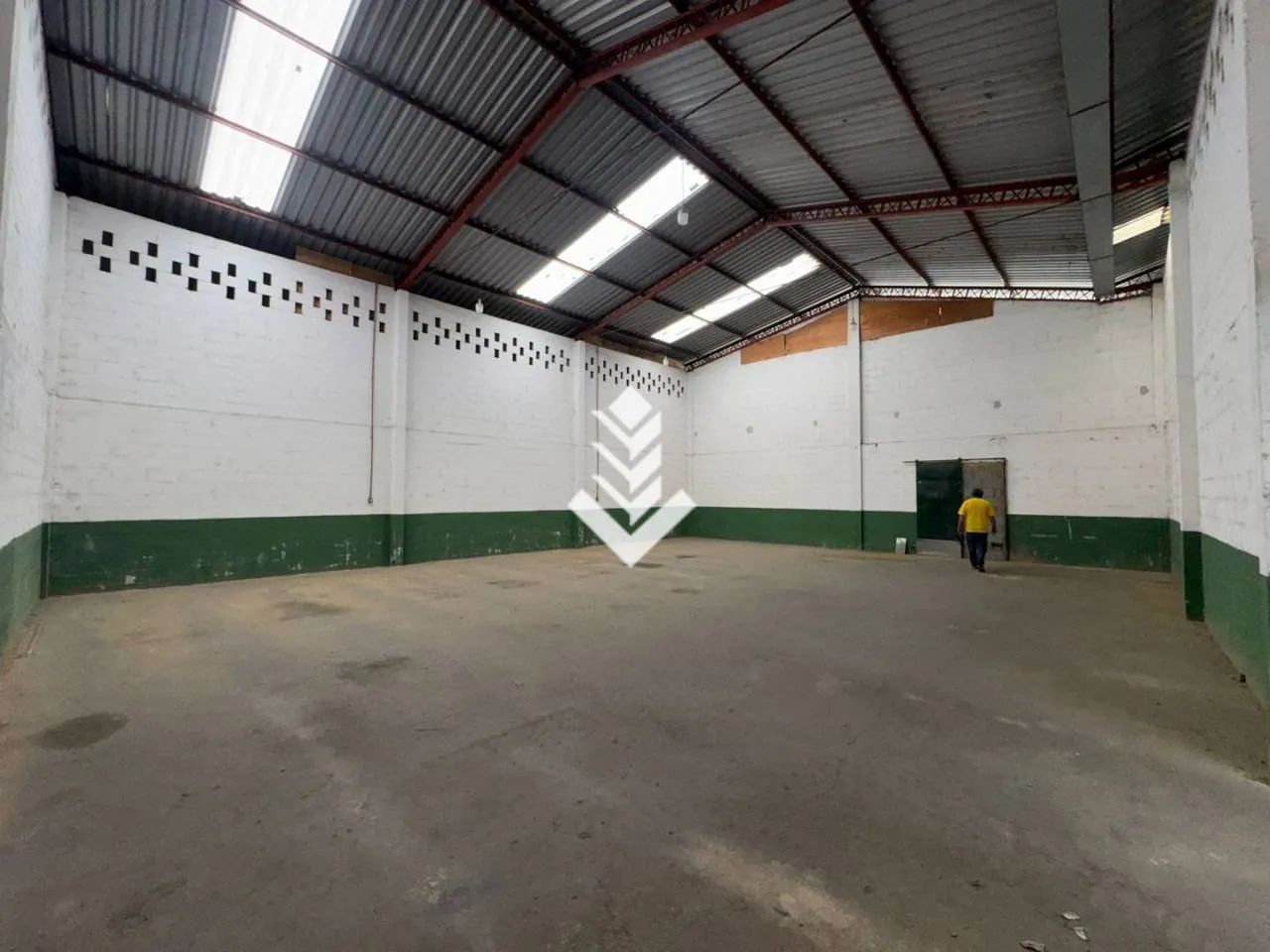 GALPÃO PARA LOCAÇÃO  780 m² - Foto 3
