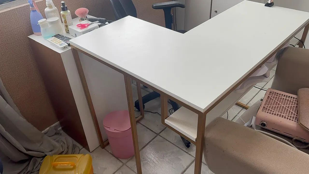 Mesa de manicure 