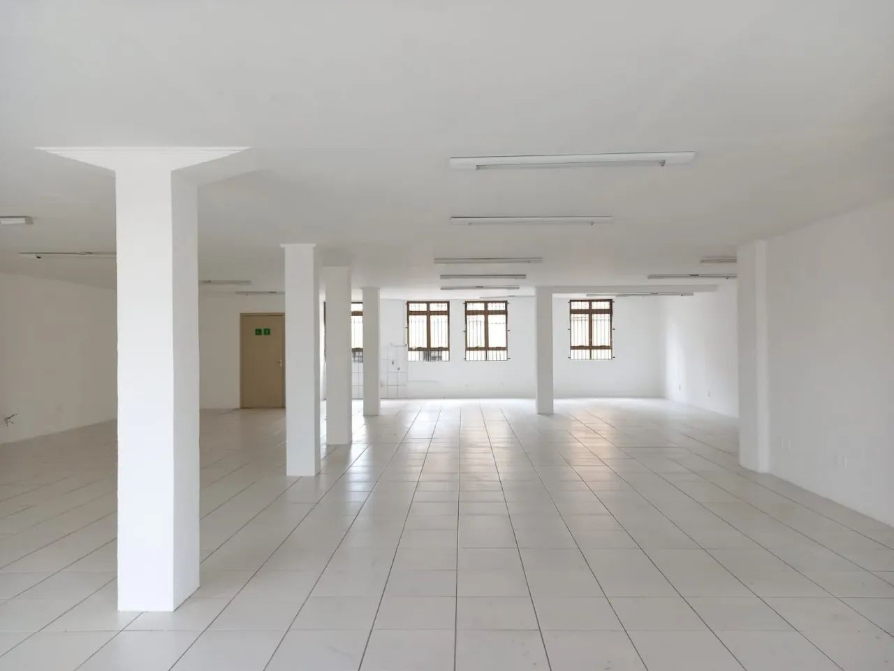 Sala Comercial na Vicente Machado para Locação, Centro - Foto 4