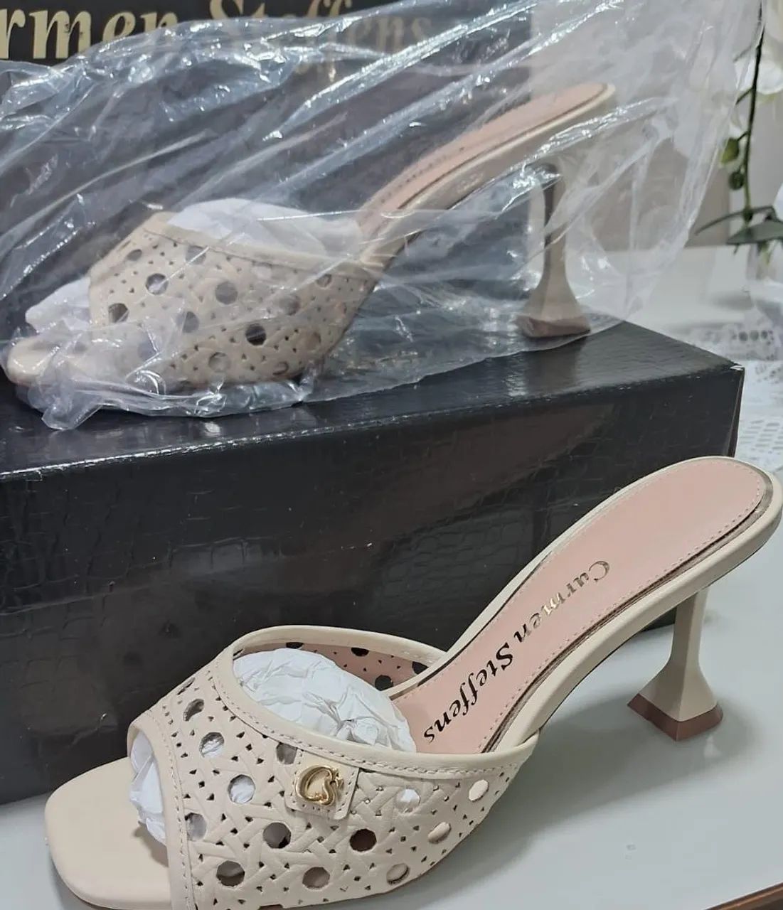 Tamanco - Carmen Steffens - Foto 3