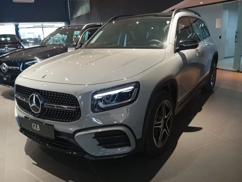 Mercedes-Benz Glb GLB 220 4M AMG Line 2.0 TB Aut. (Híb.) 2026