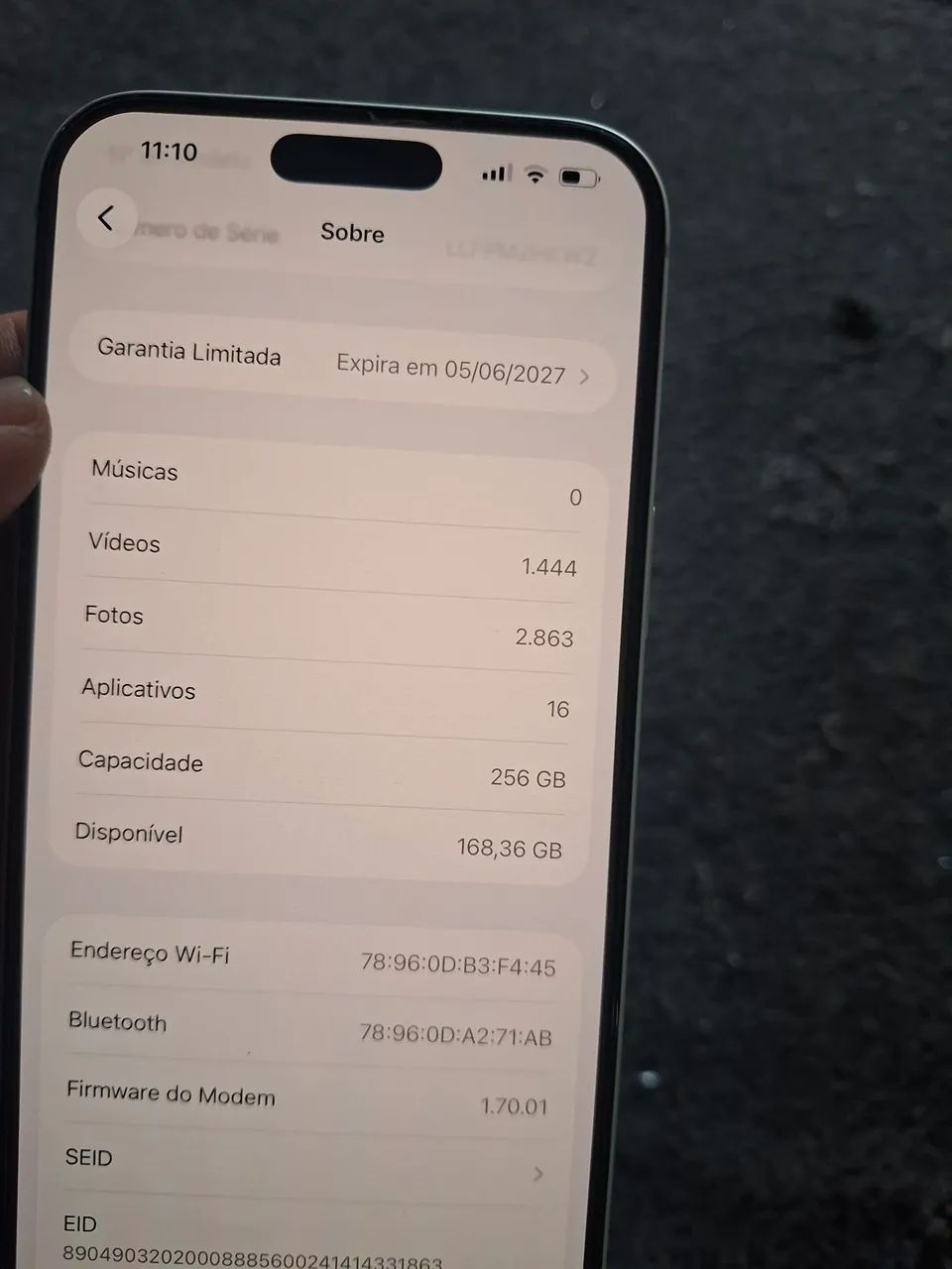 Iphone 17 pro max Silver 256( Caixa,cabo original e na garantia até junho 27) - Foto 3