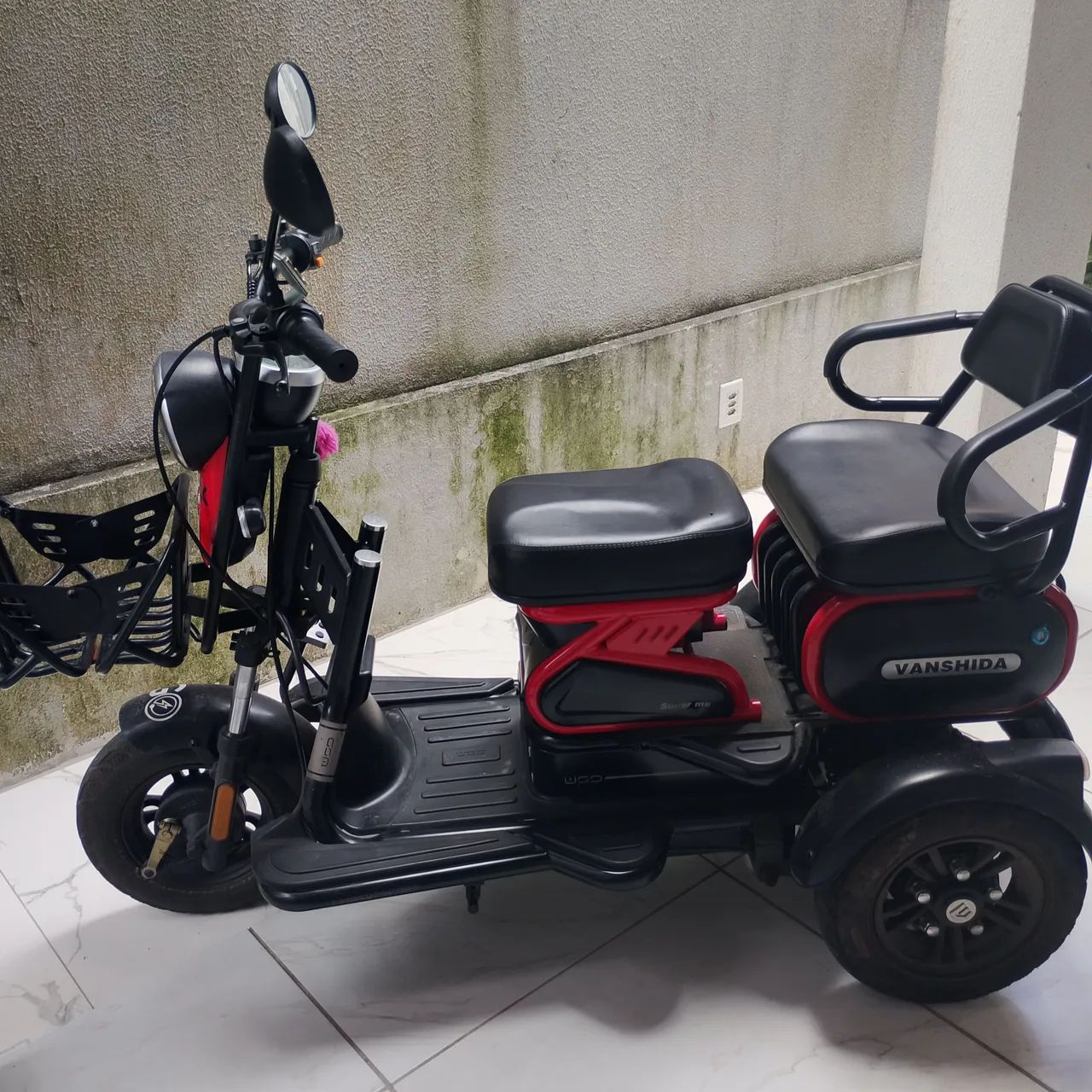 Moto elétrica 