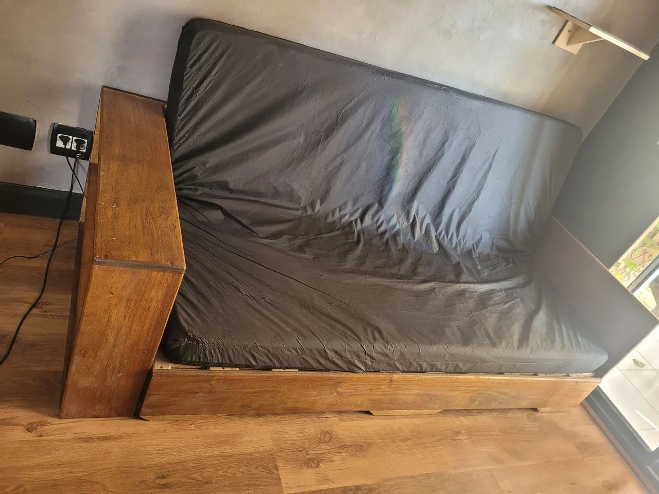 Sofa cama retrátil de madeira maciça  - Foto 5