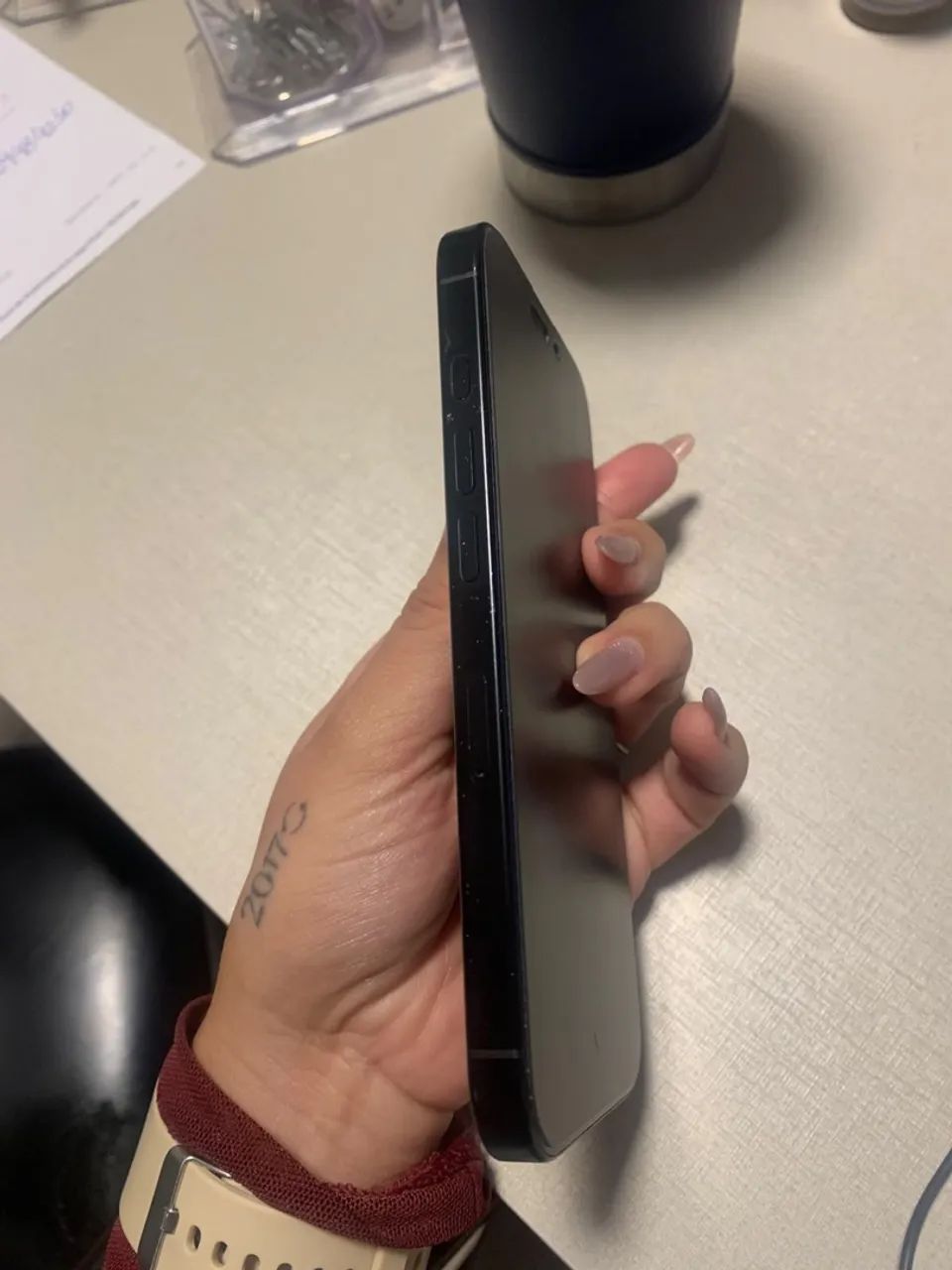 iPhone 16 pro 128 g  - Foto 4