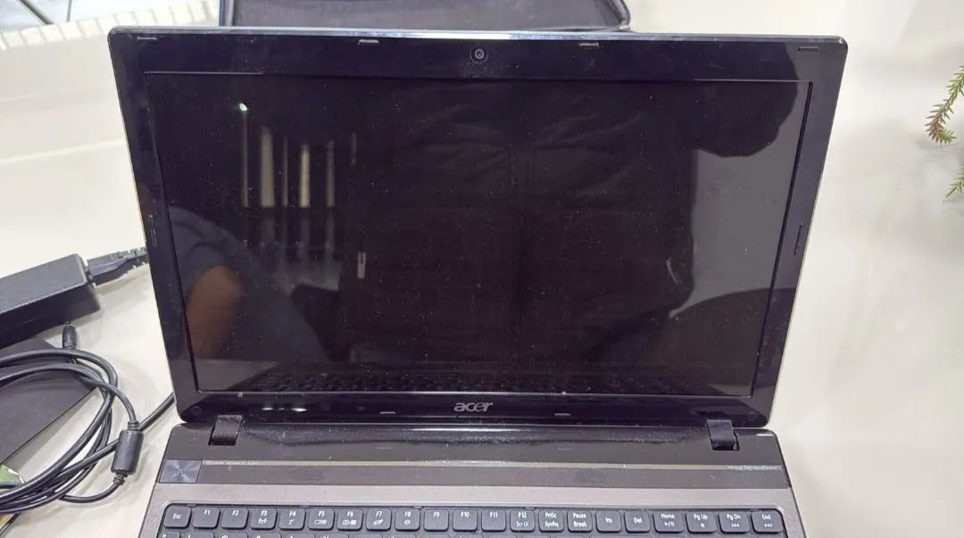 Notebook acer i3 com ssd - Foto 3