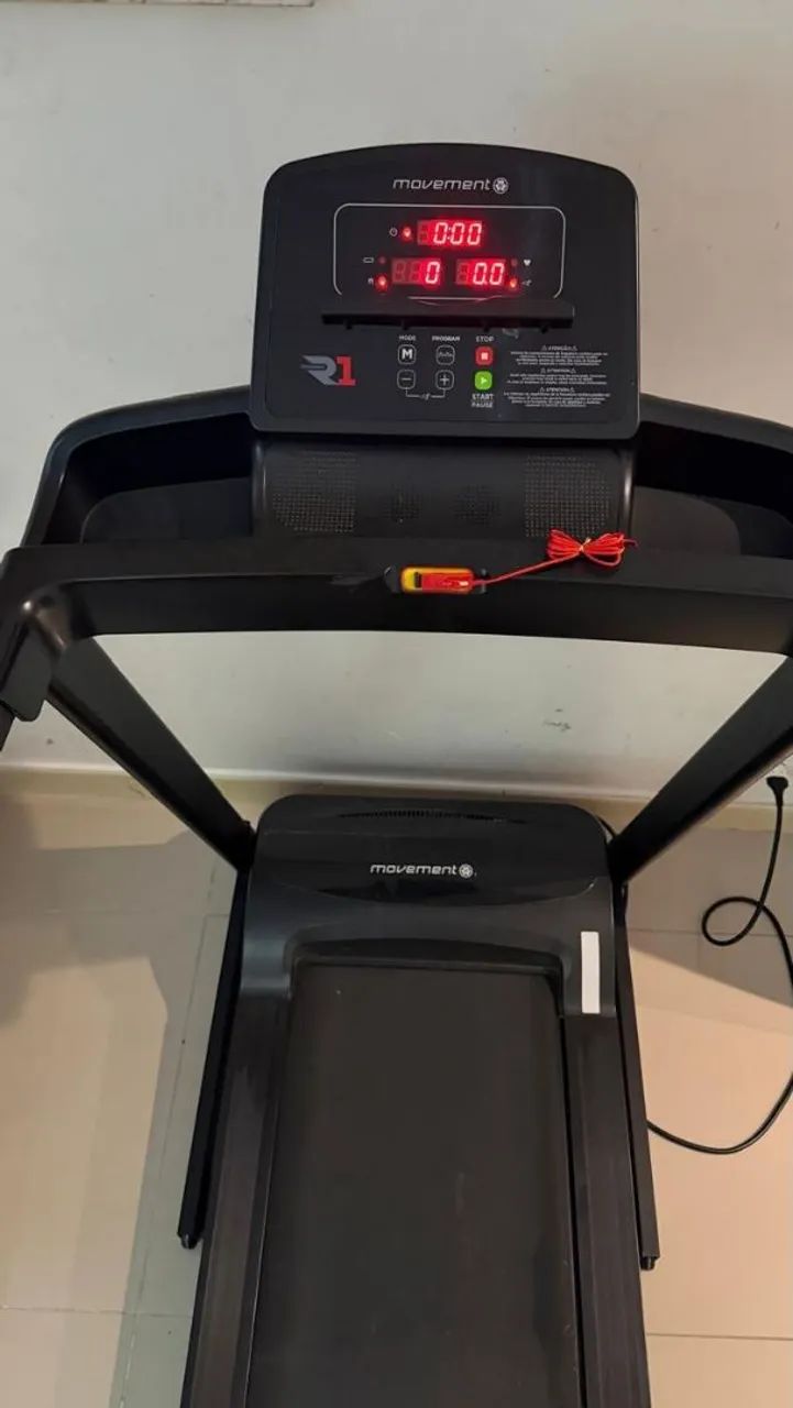 Esteira Moviment R1 