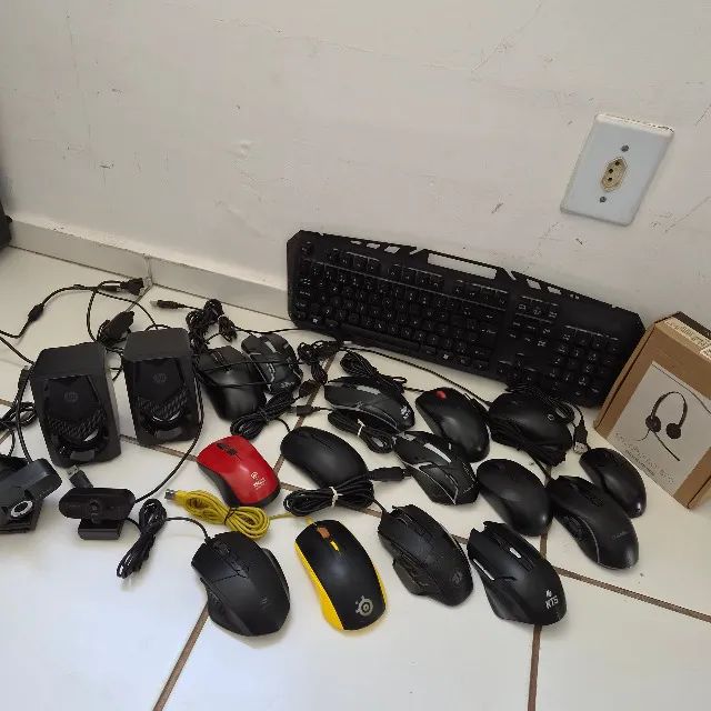Lote 15 Mouses + Teclado, Headset, Webcams e Caixas de Som - 22 Itens - Foto 5