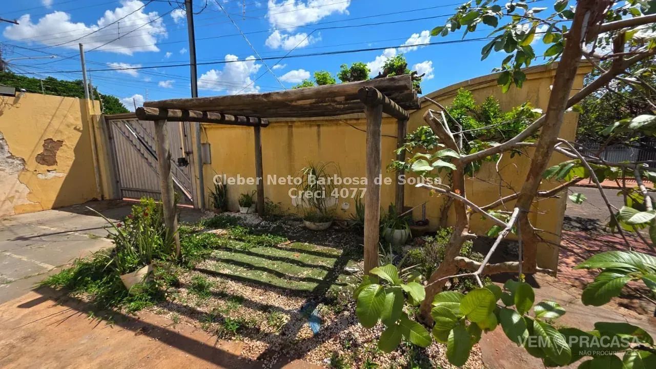 OPÇÃO DE IMÓVEL COM TERRENO DE 393M² - Foto 4