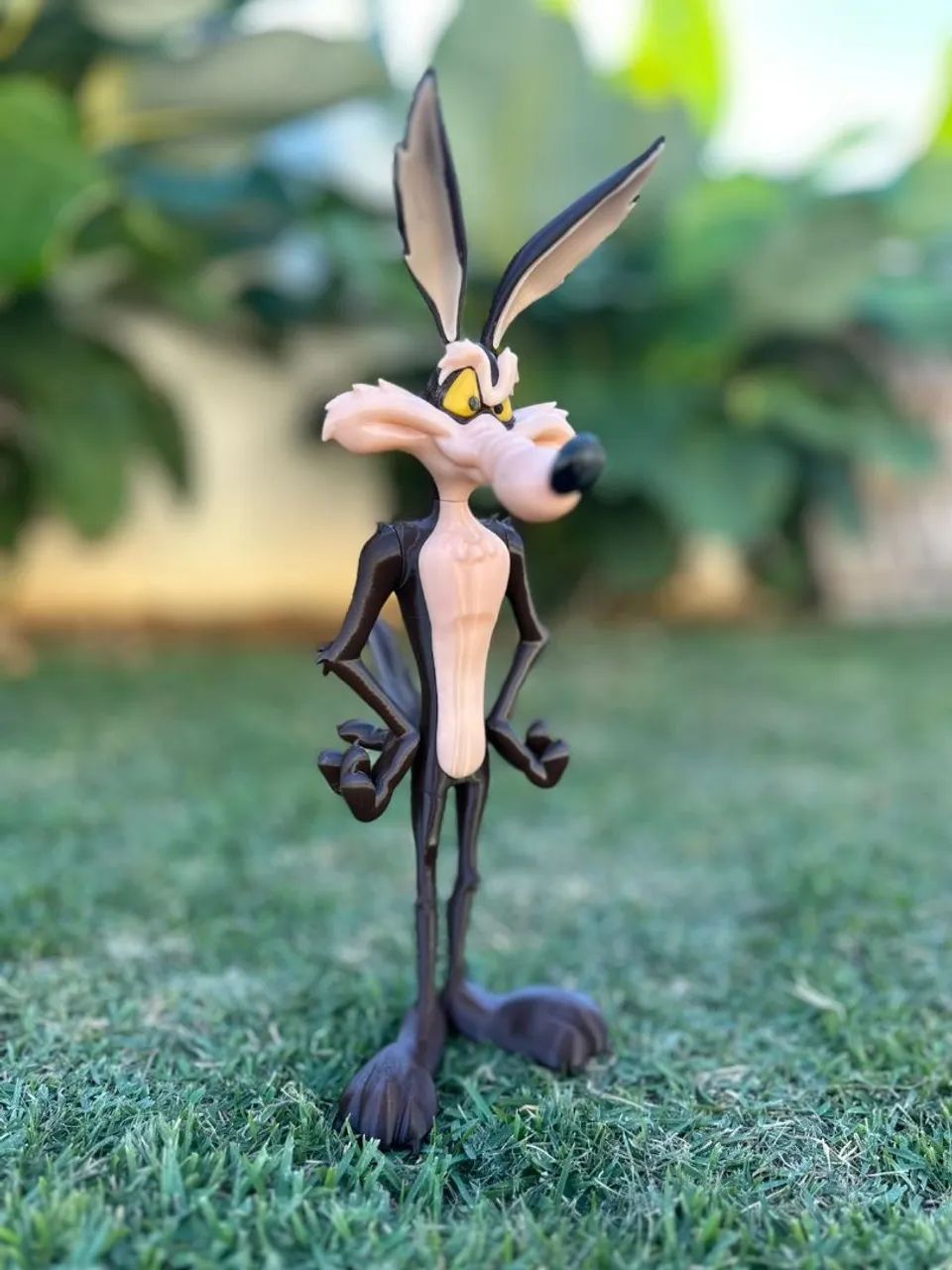 Coiote feito em 3d  tamanho 36cm - Foto 3