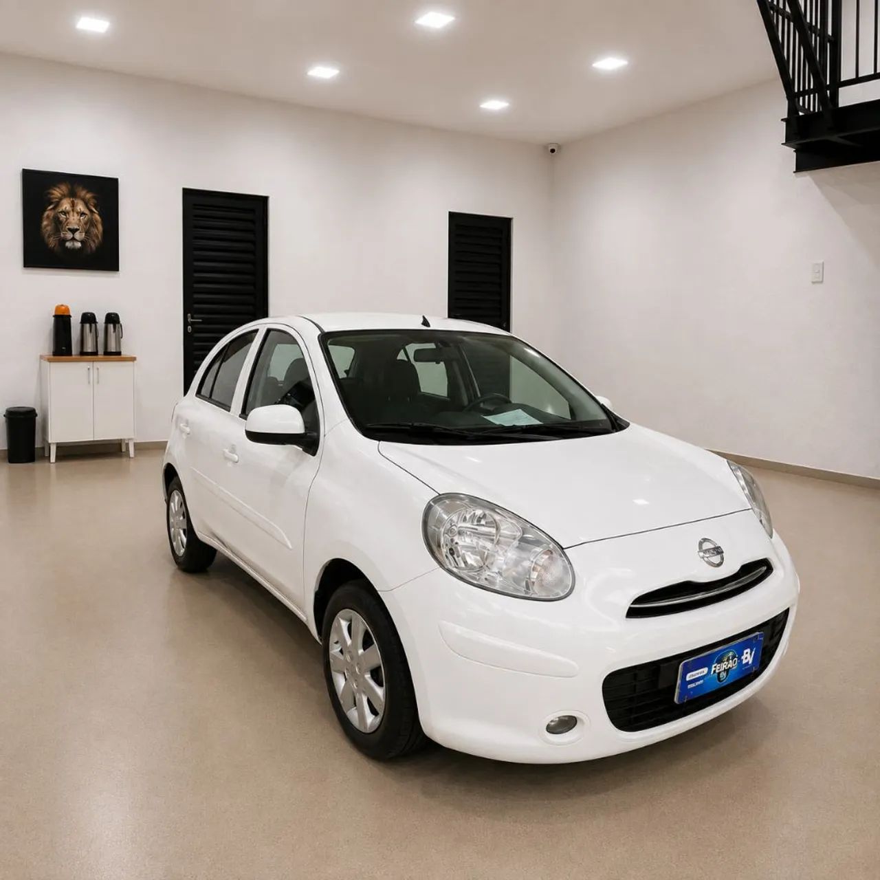 Nissan March MARCH Rio2016 1.6 Flex Fuel 5p 2013