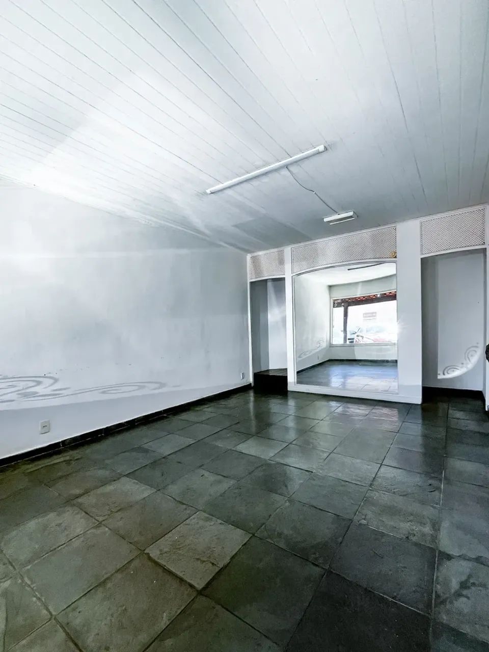 Sala comercial para locação em Itaipava - Foto 2