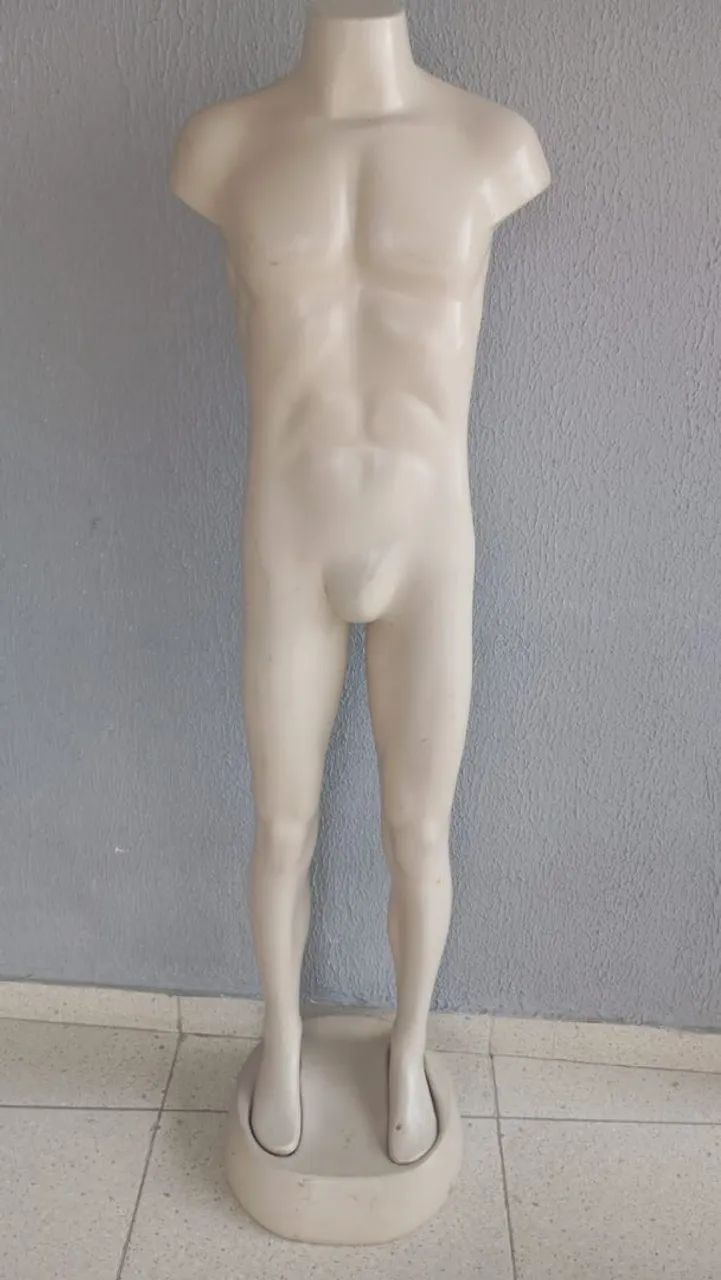 Manequim masculino 