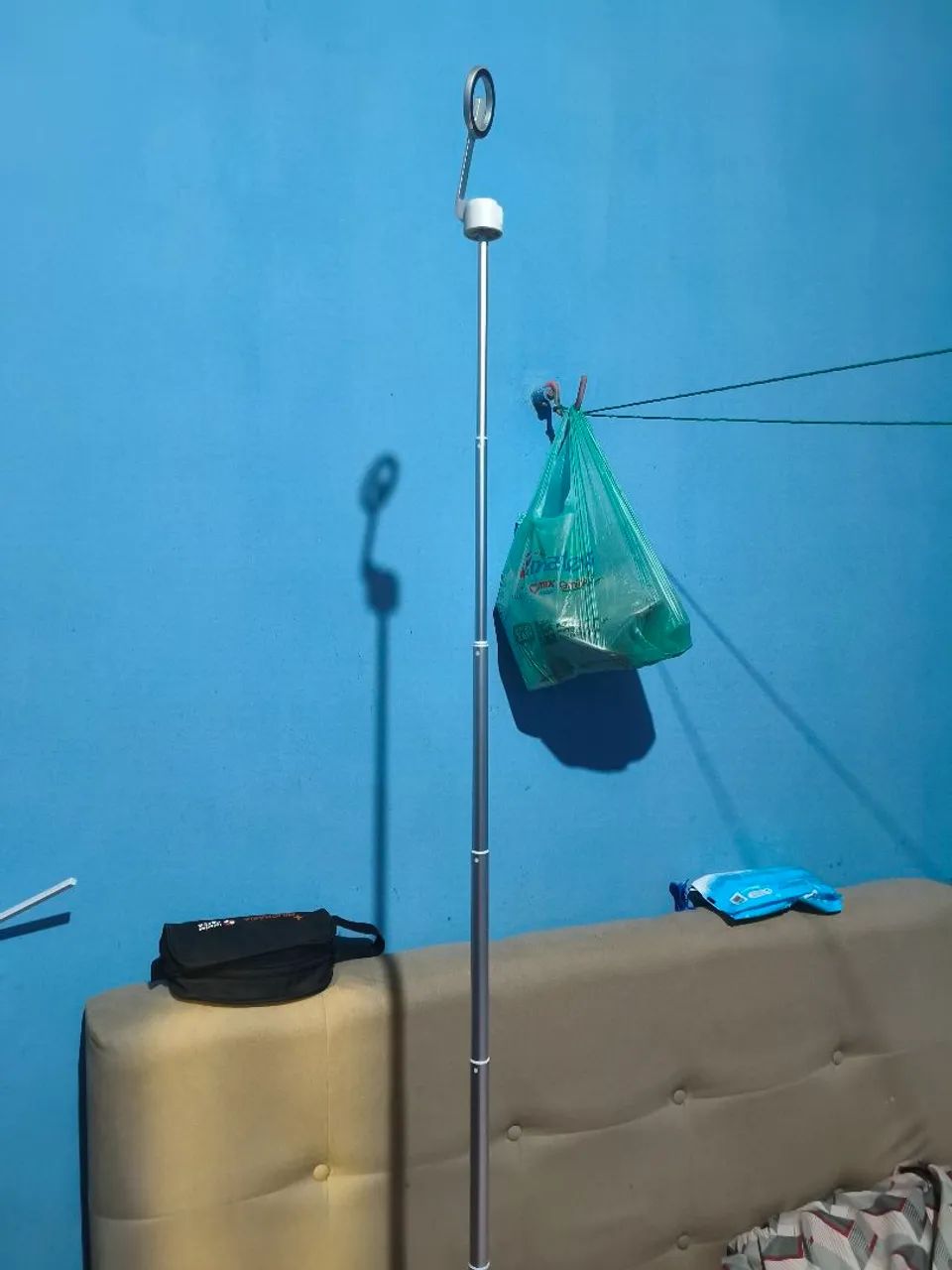 Tripé Magnético dobrável para celular (compatível com MagSafe) - Foto 4