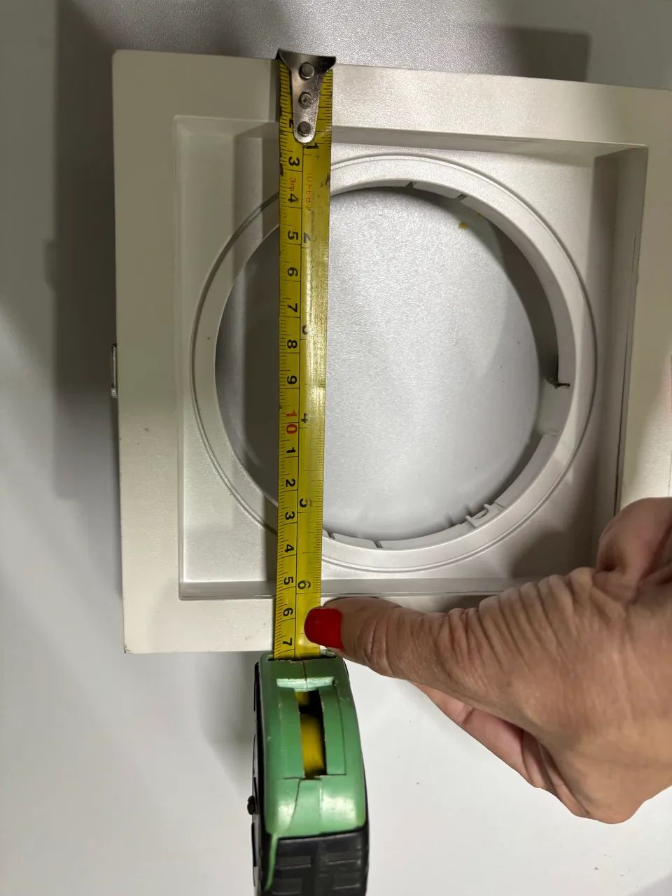 Spot Embutida ar11 para teto de Gesso