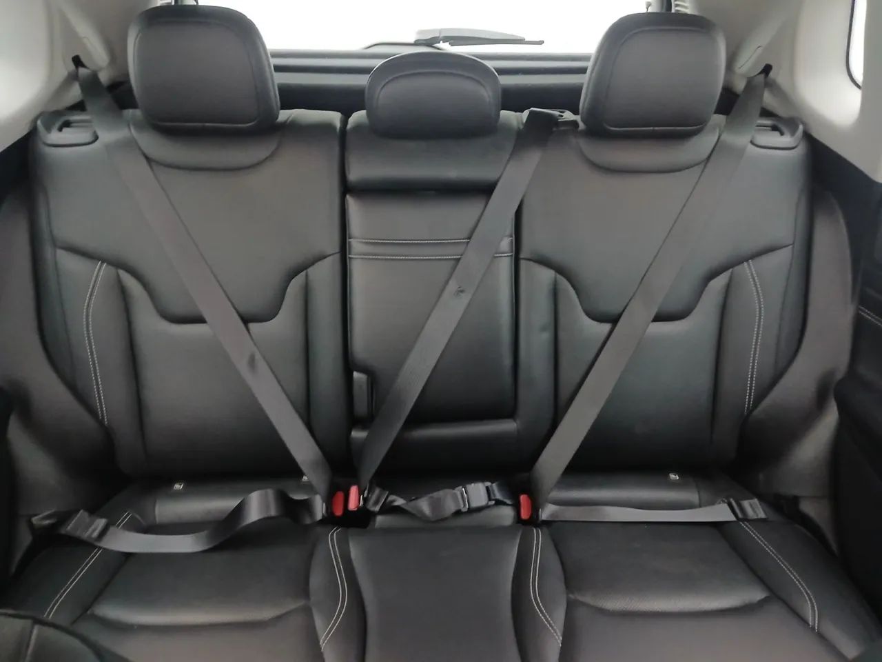 Jeep Compass LONG. T270 1.3 TB 4x2 Flex Aut., foto 18 de 18