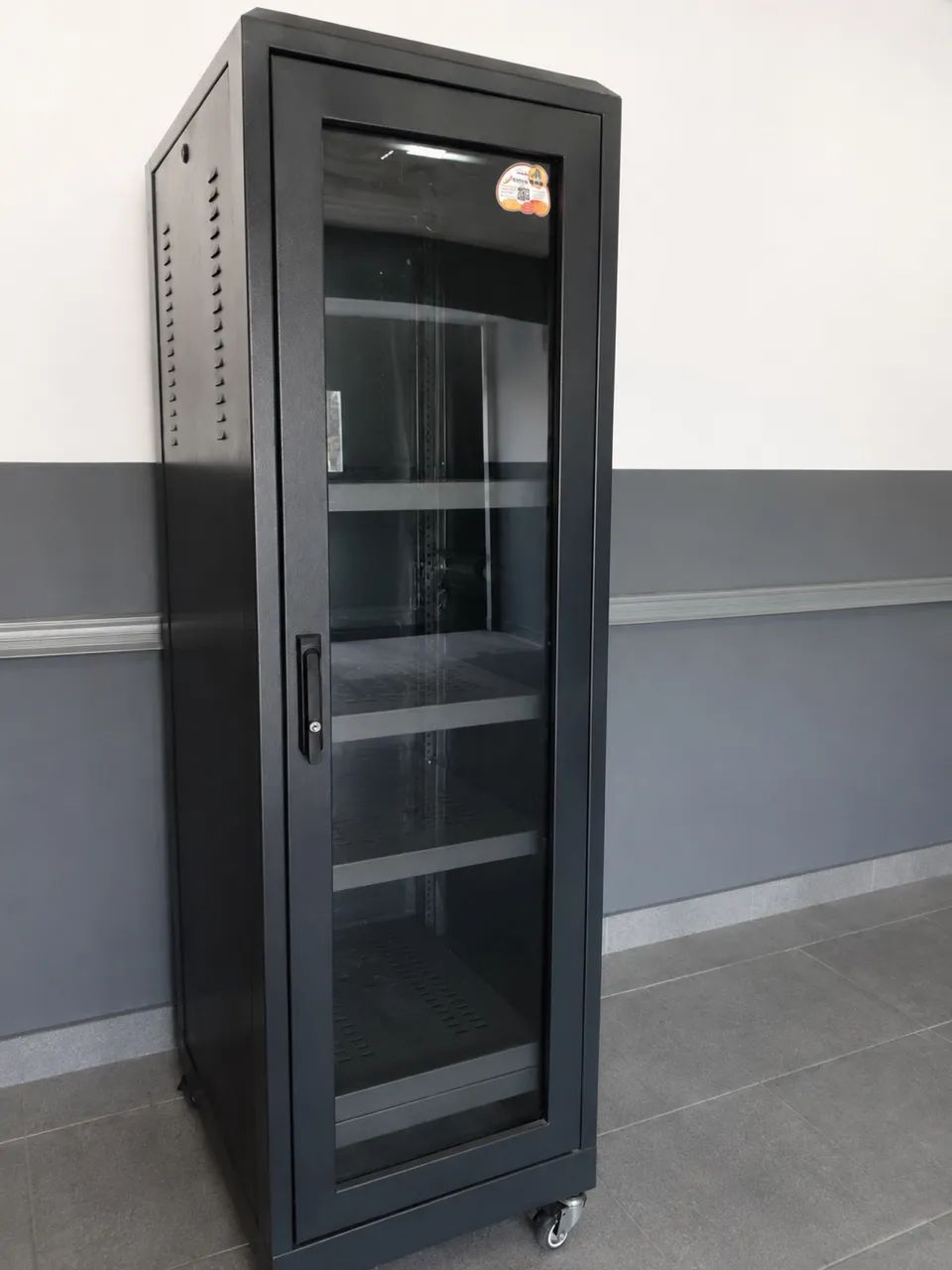     Gabinete Metálico para Setor de Informática  - Foto 2