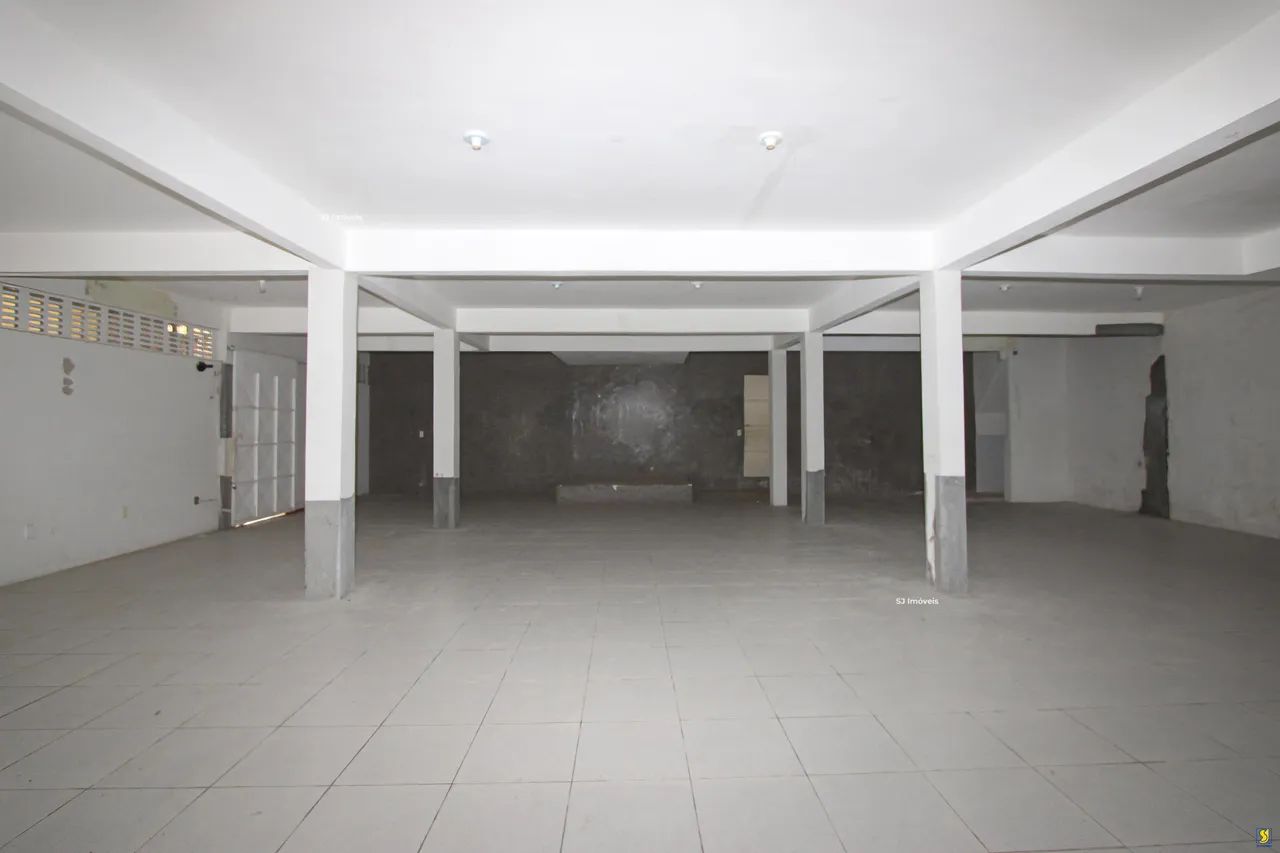 Ponto comercial com 9 salas e 4 vagas no Jardim das Oliveiras - Foto 2