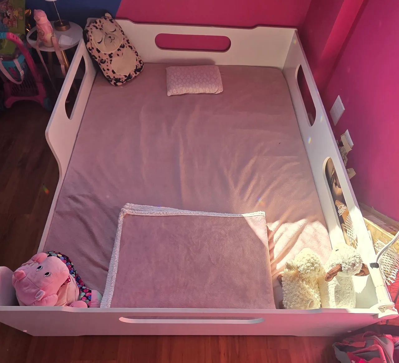 Cama Montessoriana com colchão 