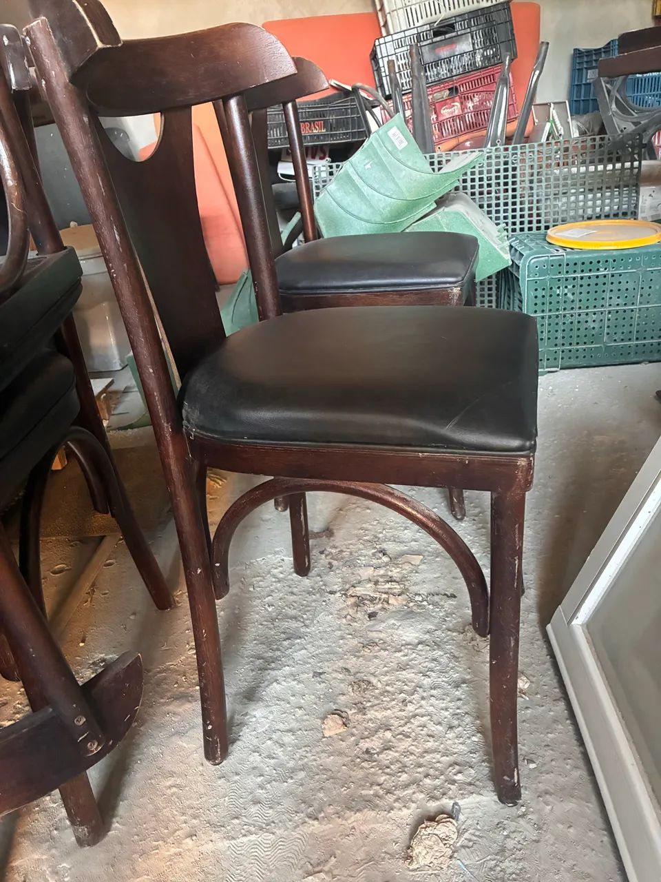 Cadeira de madeira - Foto 2