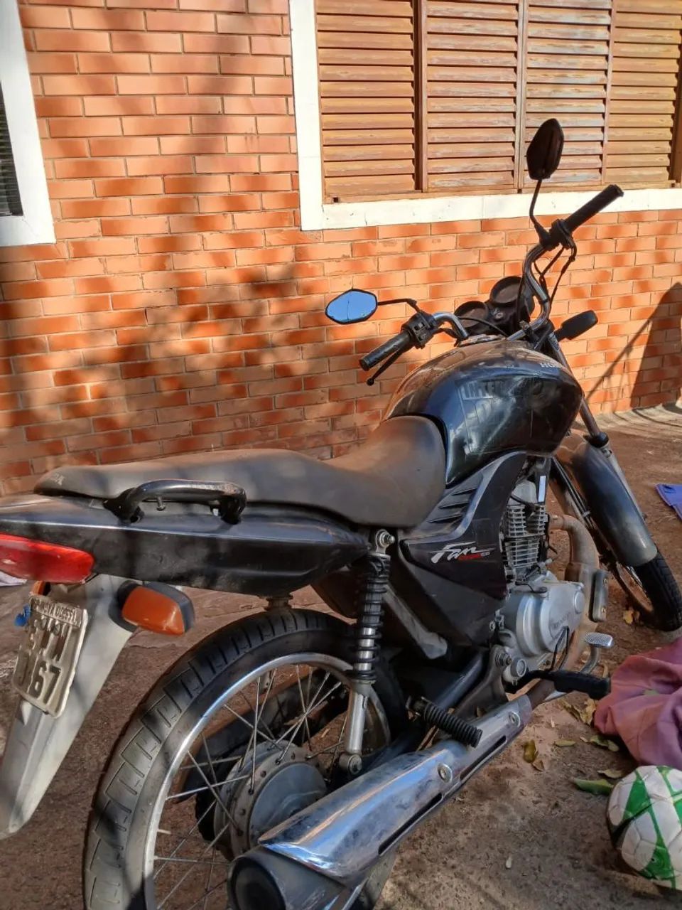 Titan 125 ES - Foto 3