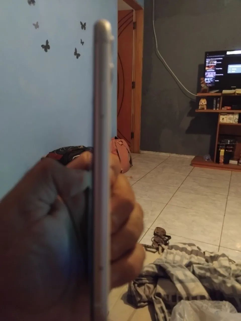 Iphone 11 64gb branco zerado face id funcionando  - Foto 3