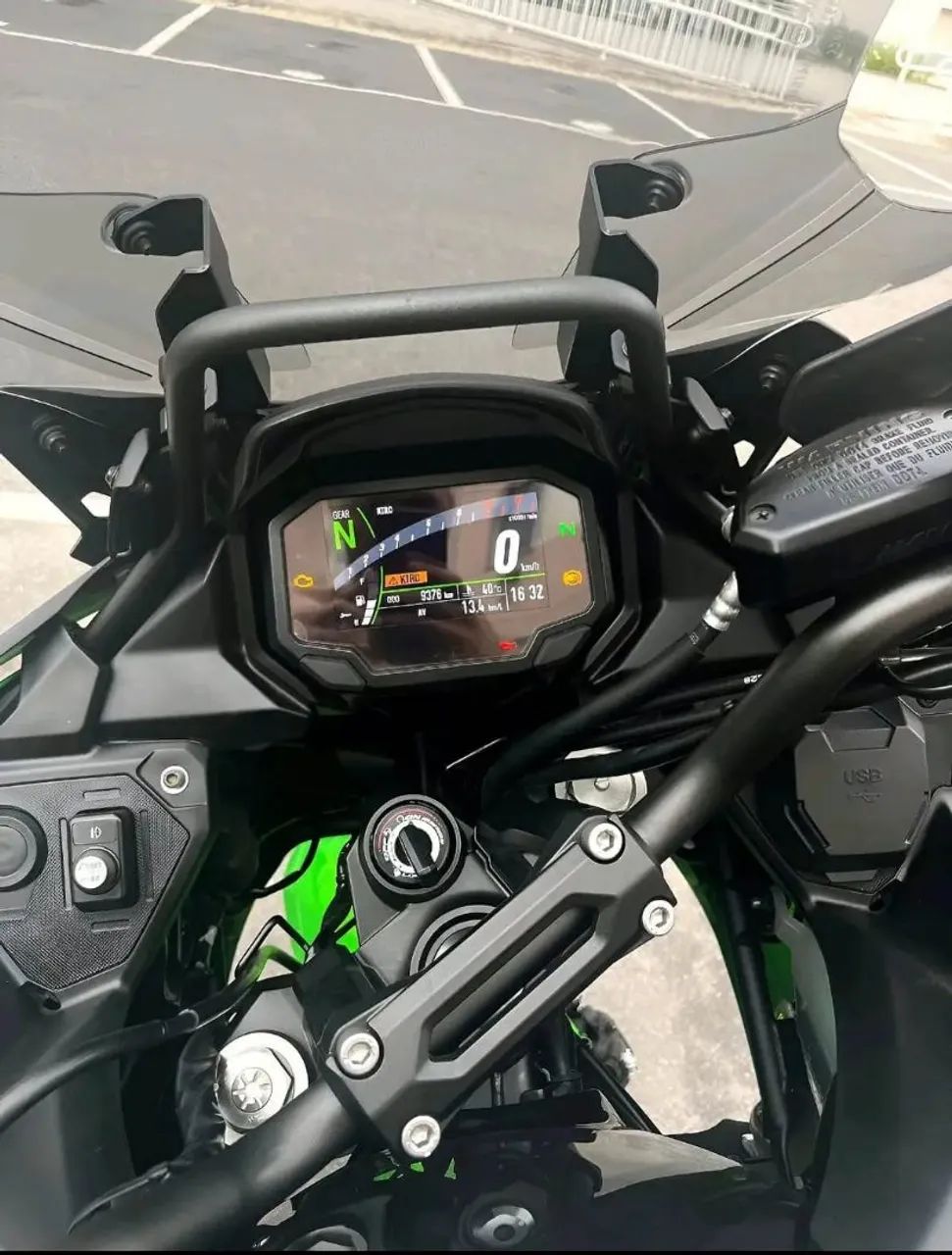 Versys 650 2023  - Foto 3