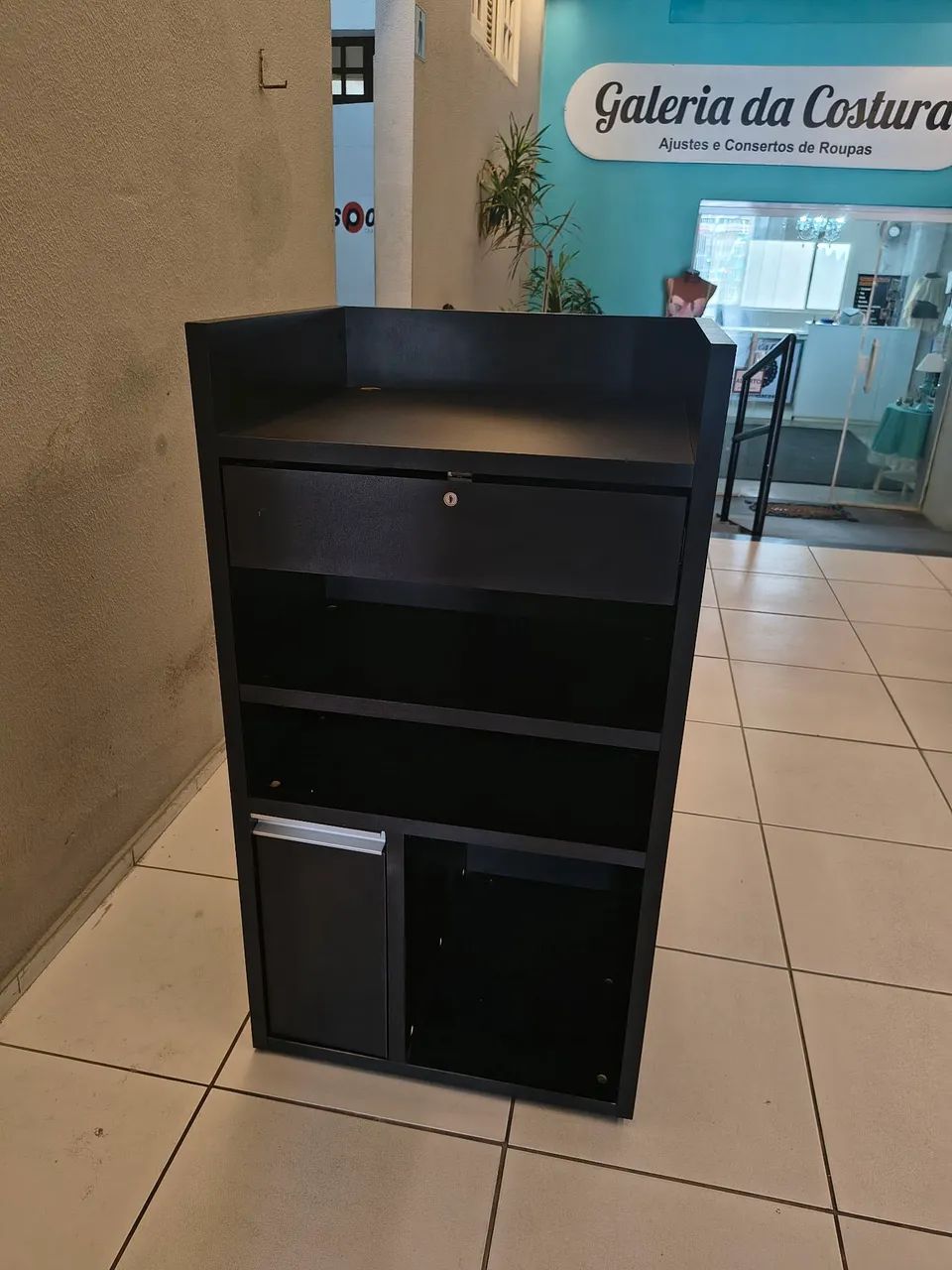 Vendo balcão de atendimento. - Foto 5