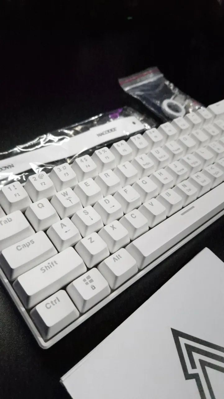 Teclado Mecânico Gamer AJAZZ x NACODEX NK61 Branco 60% (Switch Red