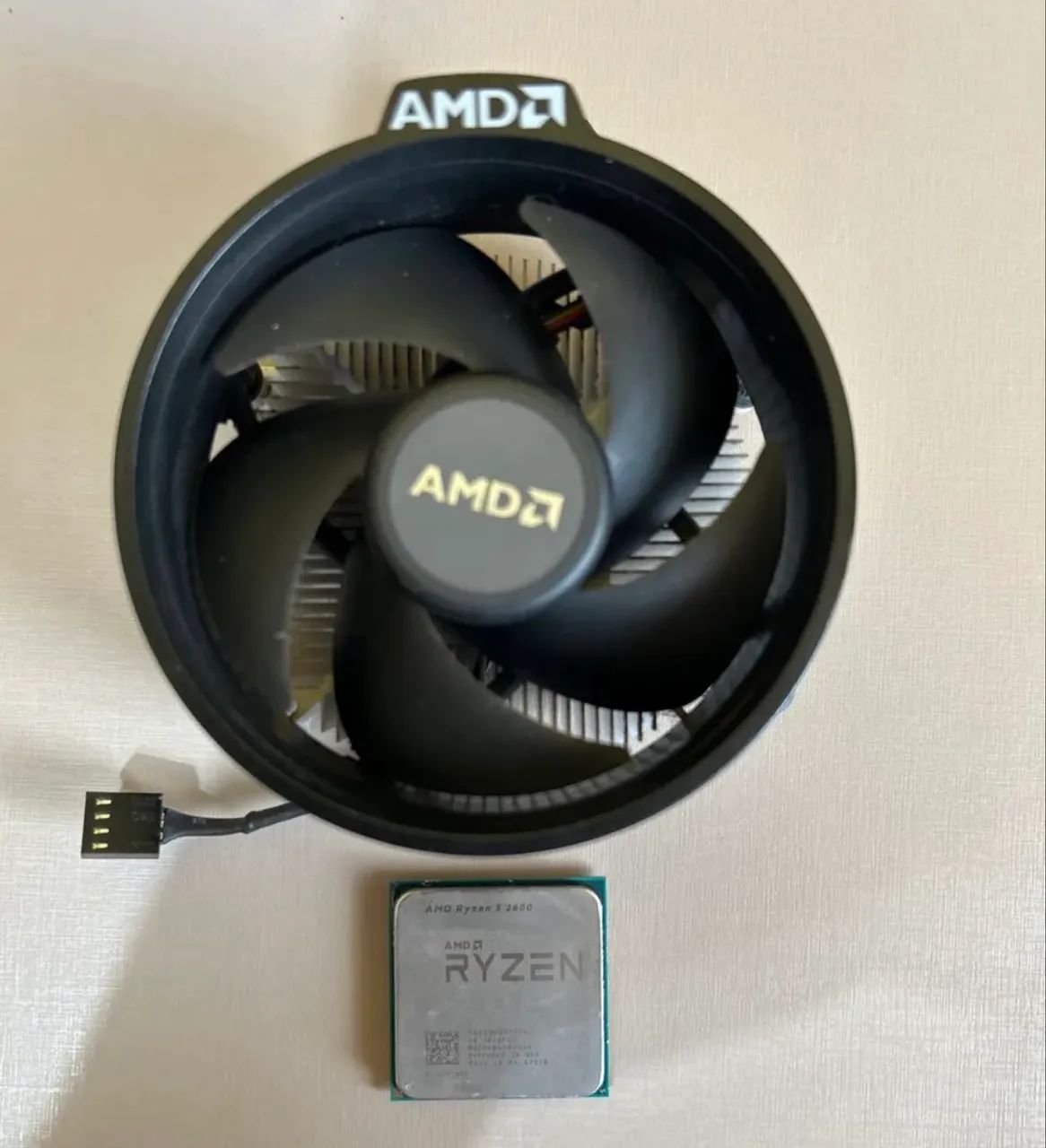 Ryzen 5 2600 + Cooler Original AMD - Foto 2