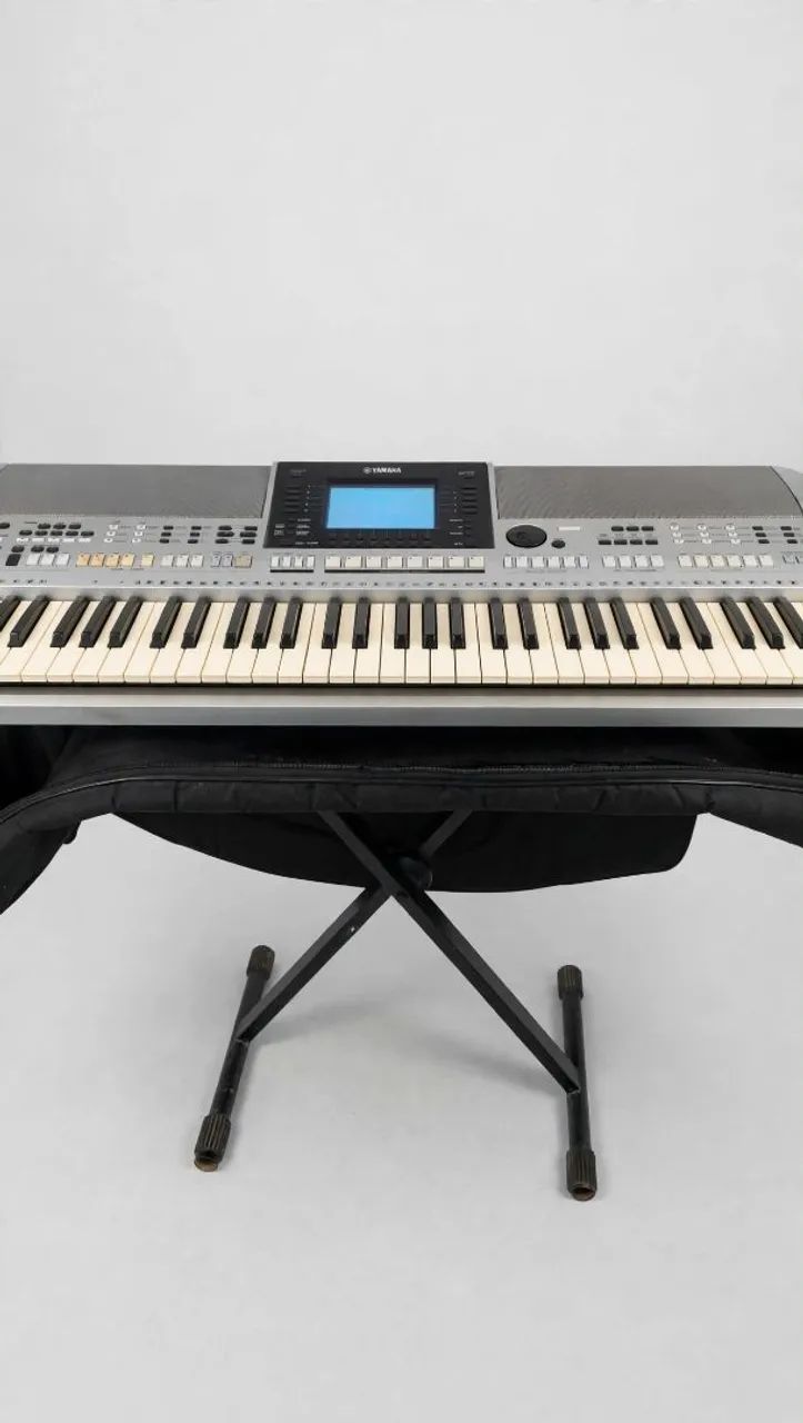 Teclado Yamaha 
